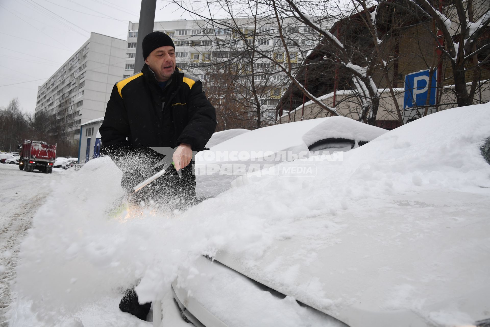 Последствия снегопада в Москве