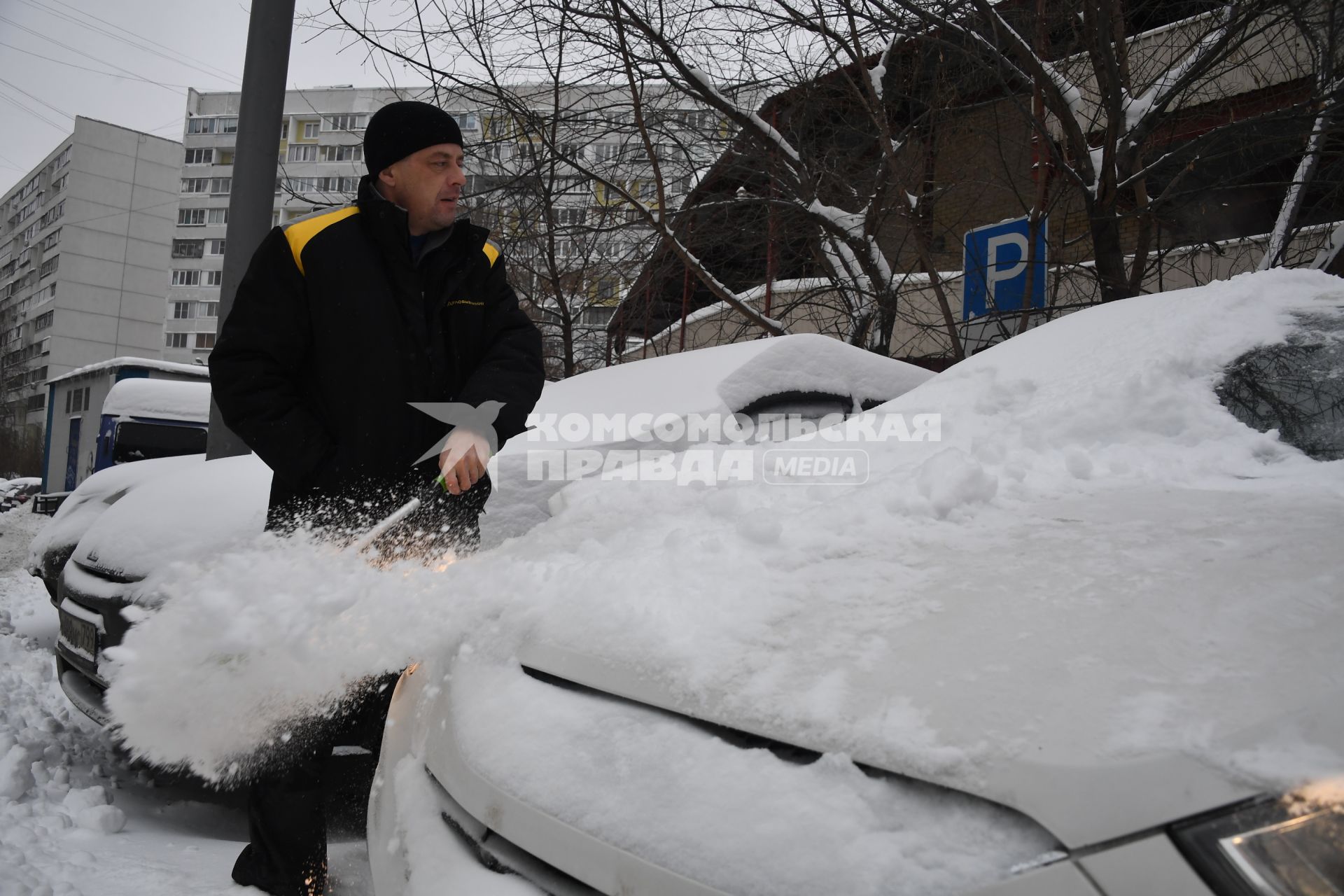 Последствия снегопада в Москве