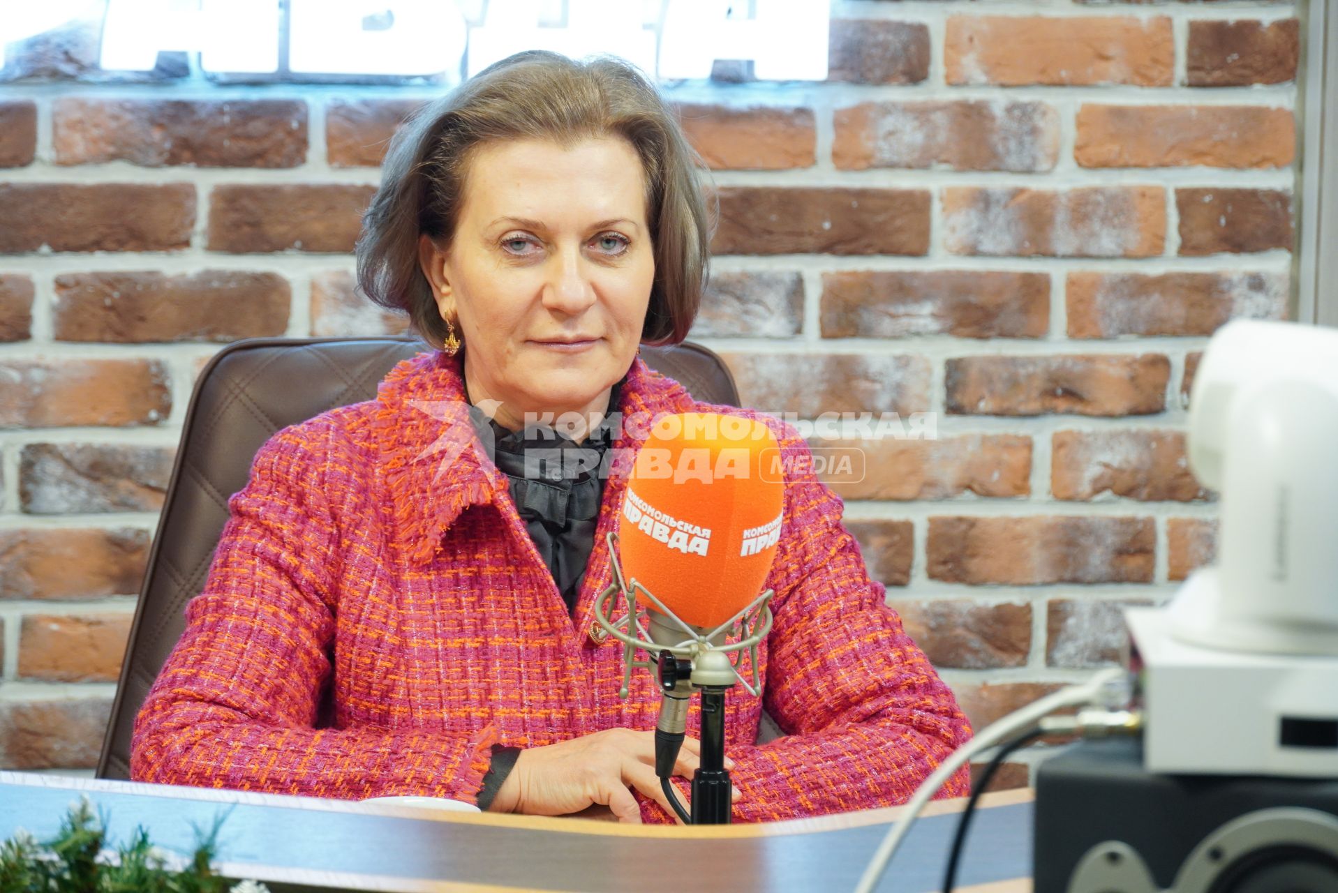 Анна Попова на радиостанции `Комсомольская правда`