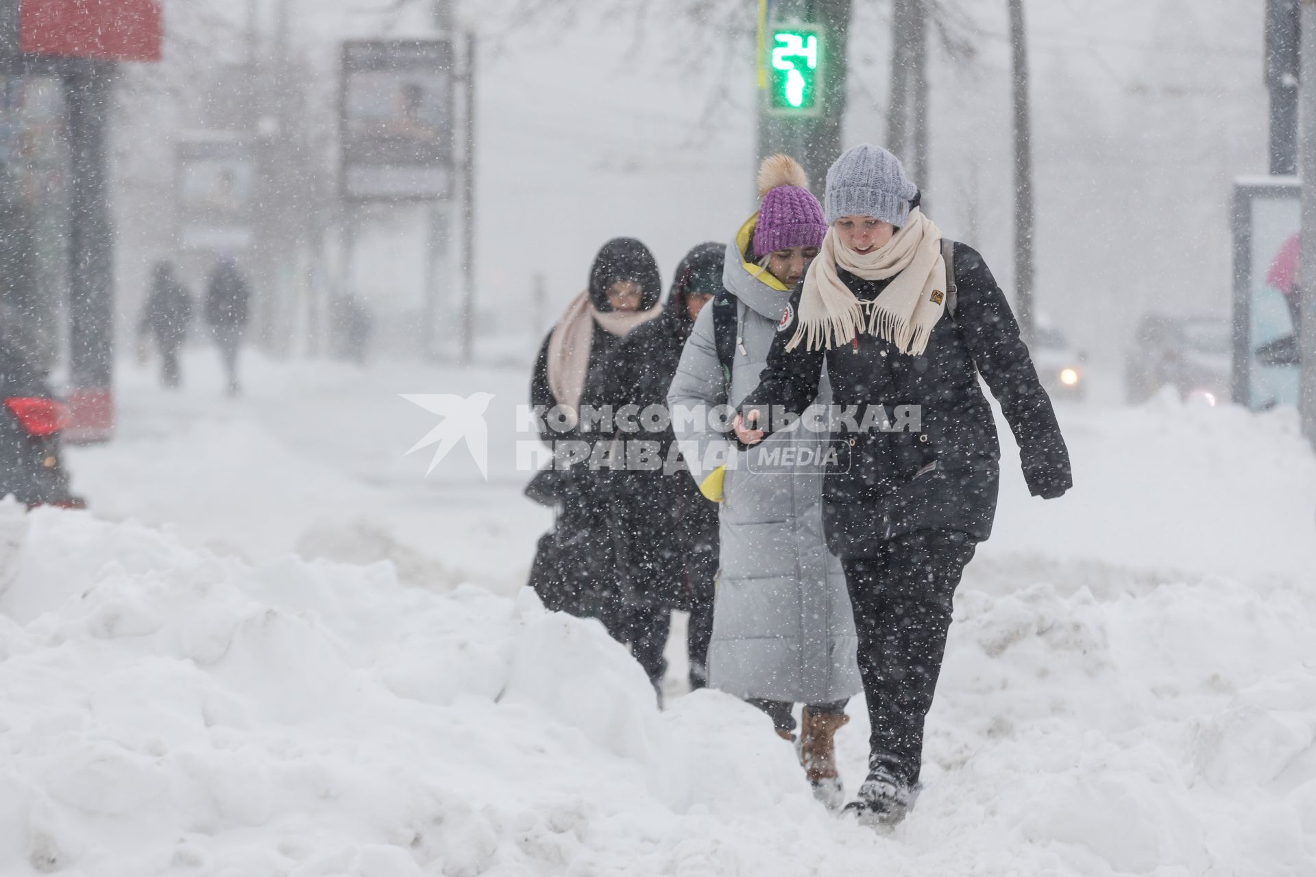 Сильный снегопад в Челябинске