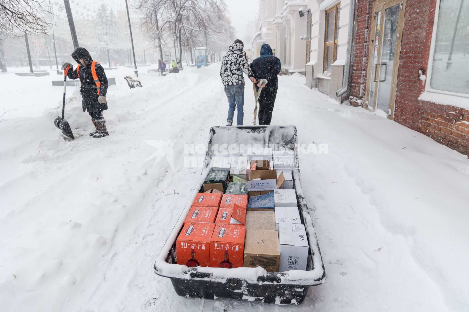 Сильный снегопад в Челябинске