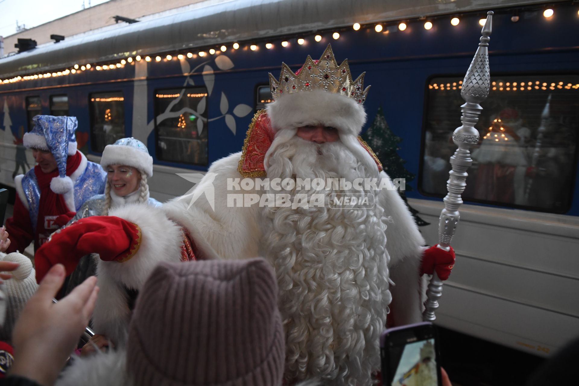 Прибытие поезда Деда Мороза в Москву