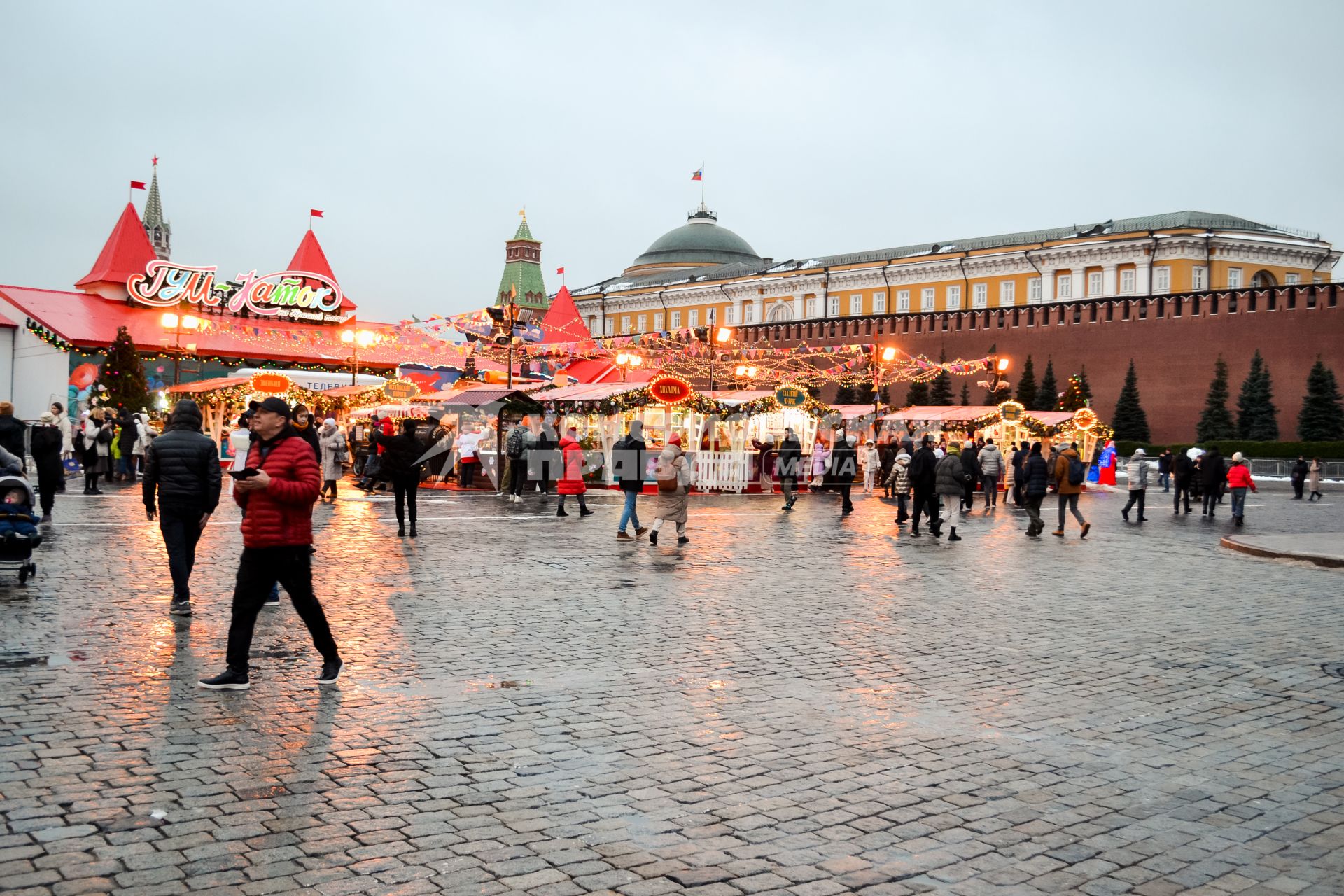 Предновогодняя Москва