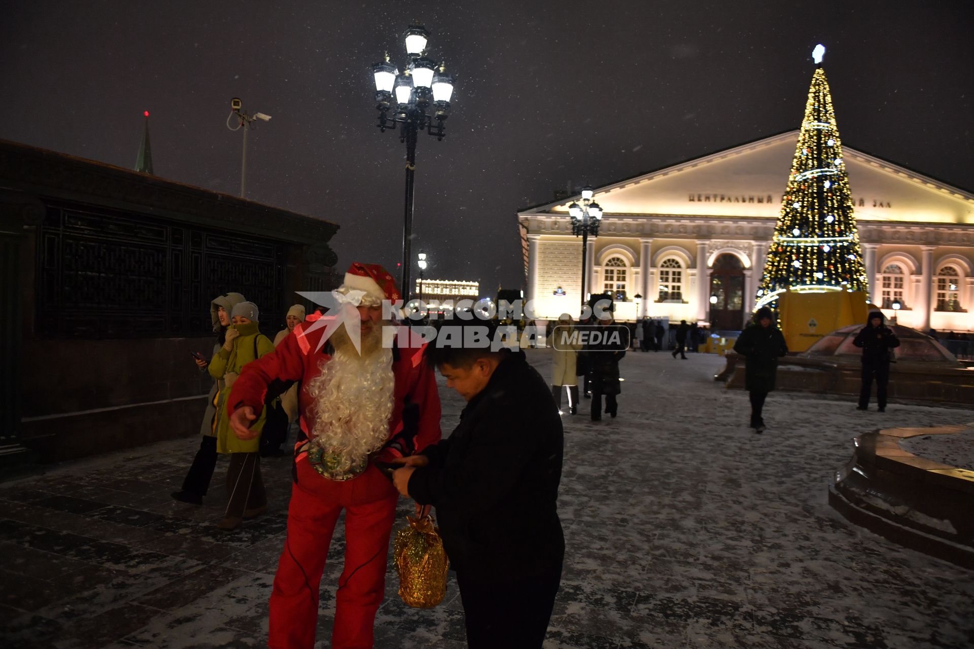 Предновогодняя Москва