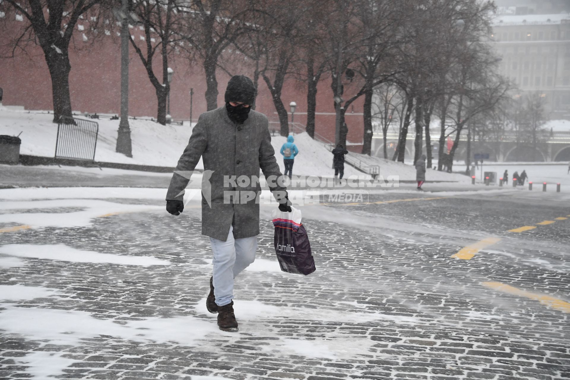 Снегопад в Москве