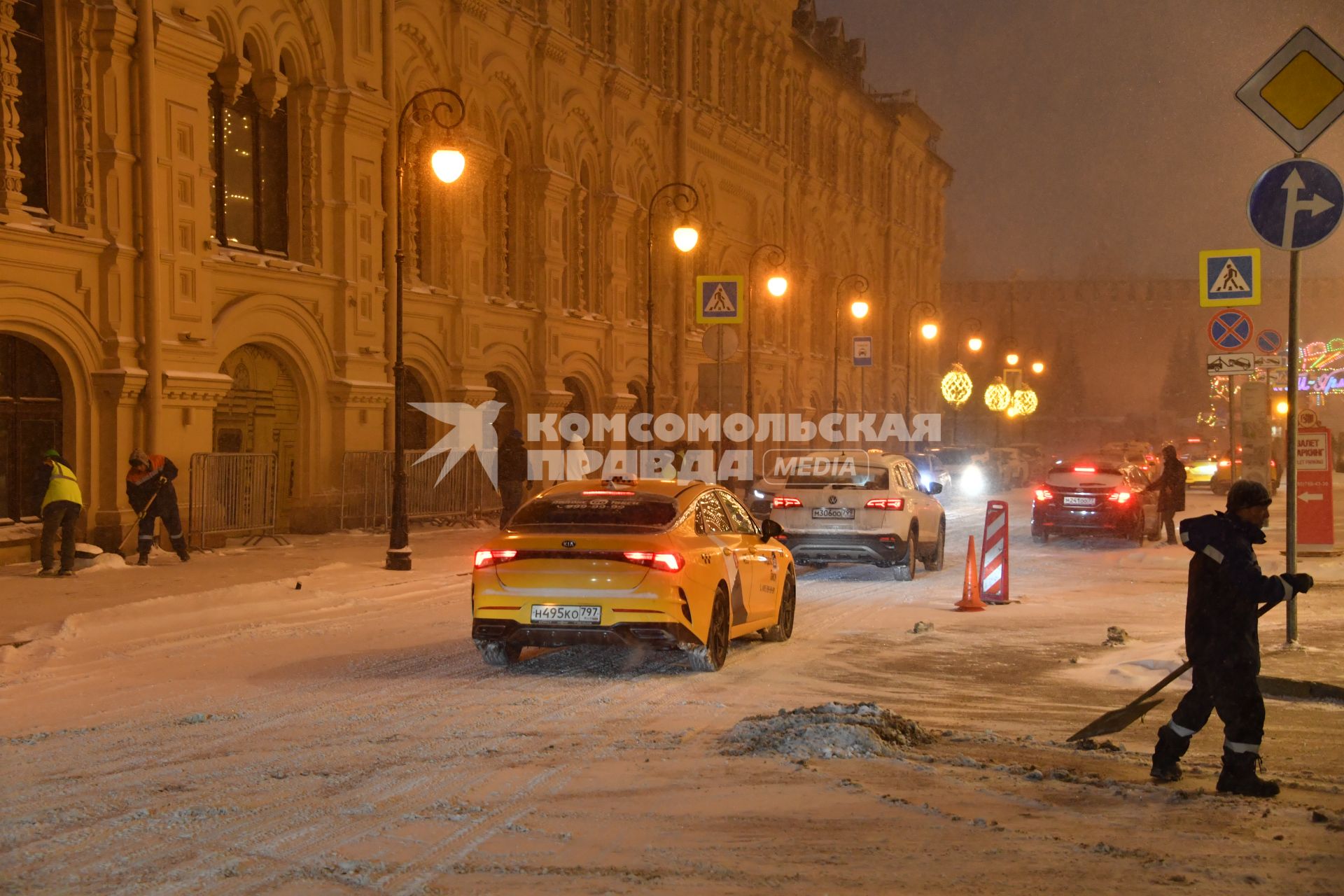 Сильный снегопад в Москве