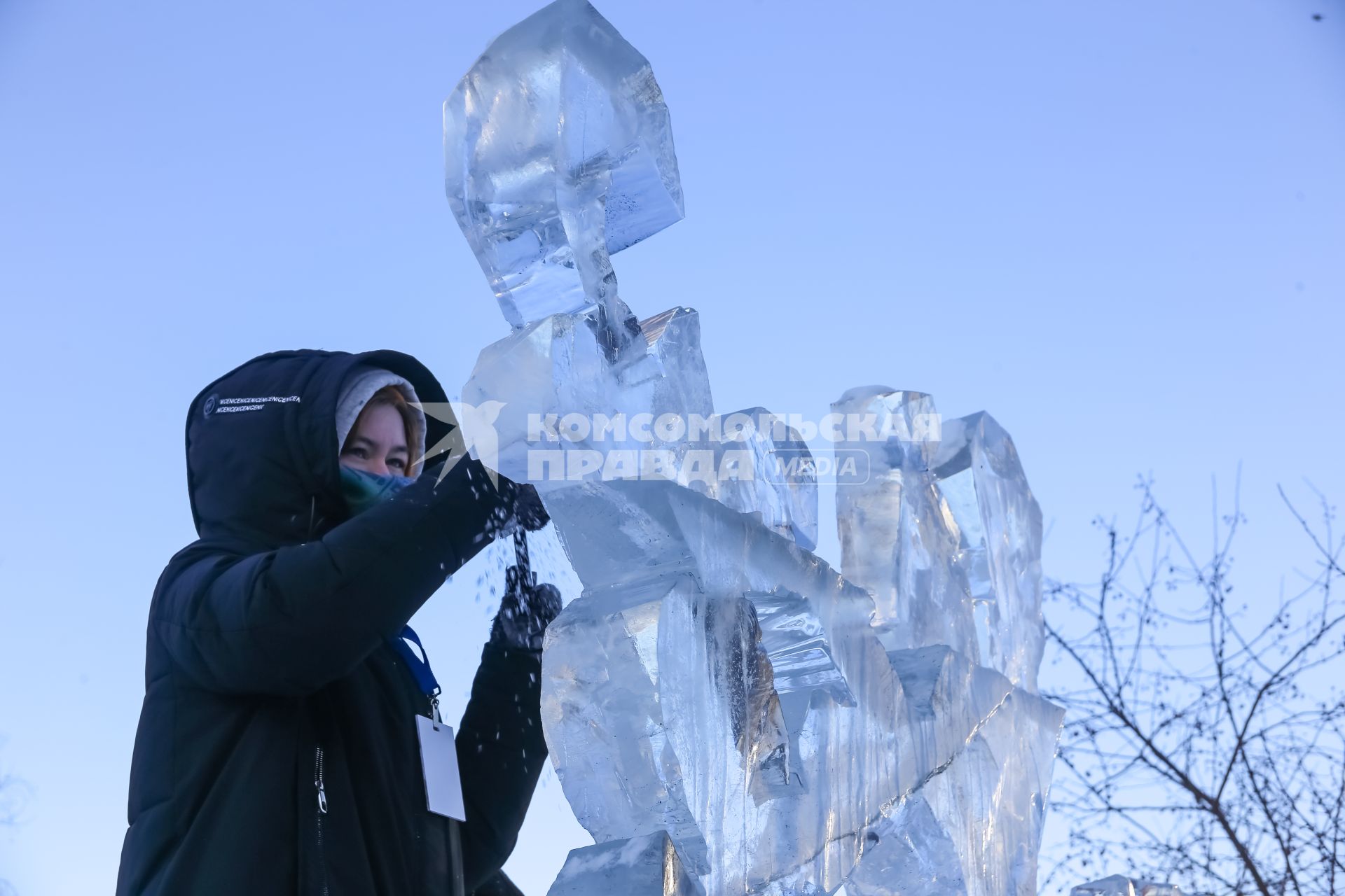 Конкурс ледовых скульптур `Волшебный лед Сибири` в Красноярске