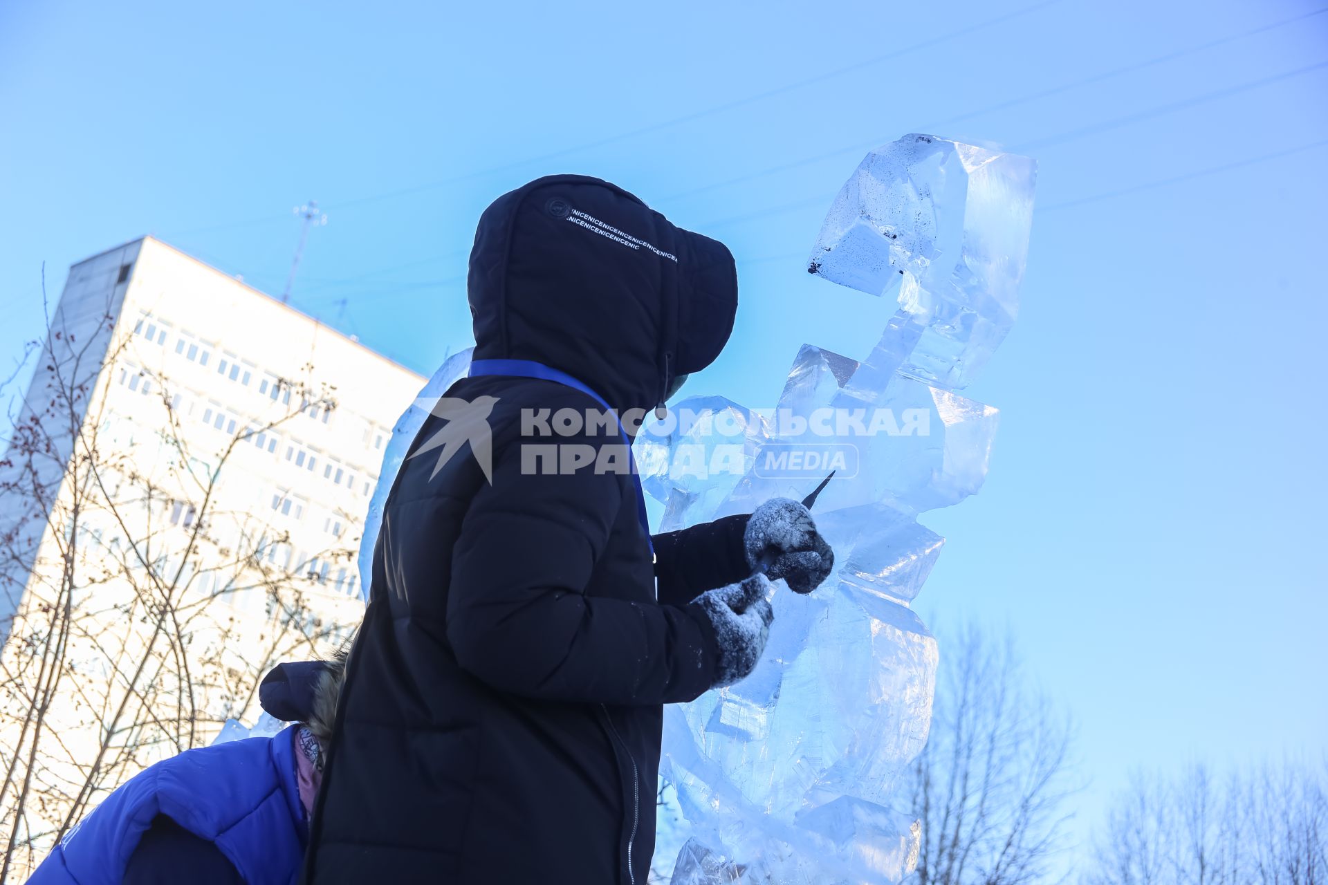 Конкурс ледовых скульптур `Волшебный лед Сибири` в Красноярске