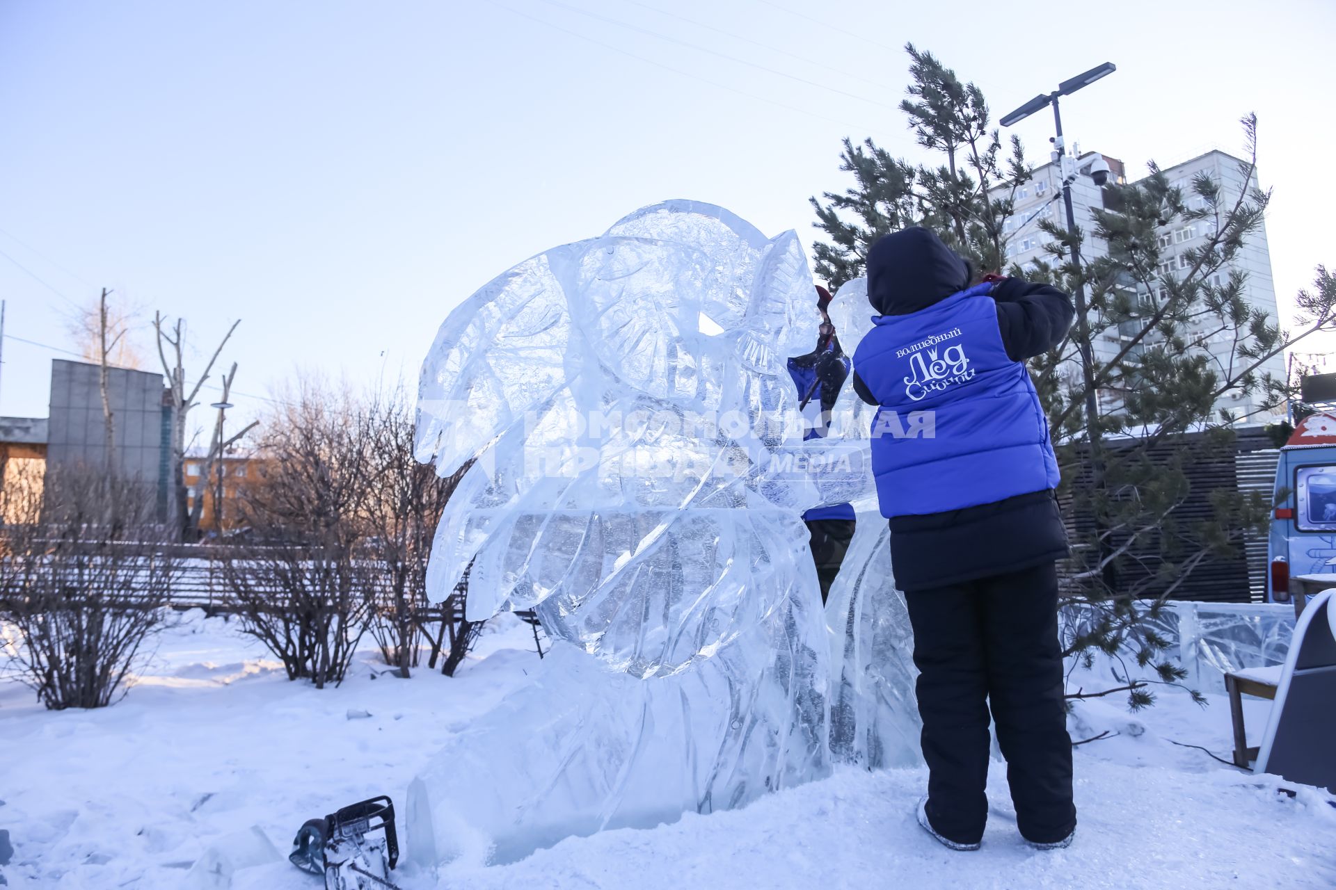 Конкурс ледовых скульптур `Волшебный лед Сибири` в Красноярске
