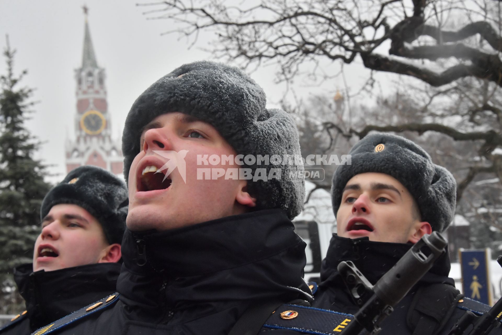 Принятие присяги военнослужащими Президентского полка России