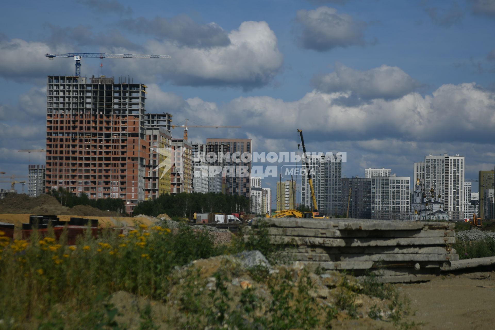 Строительство дороги в новом районе города