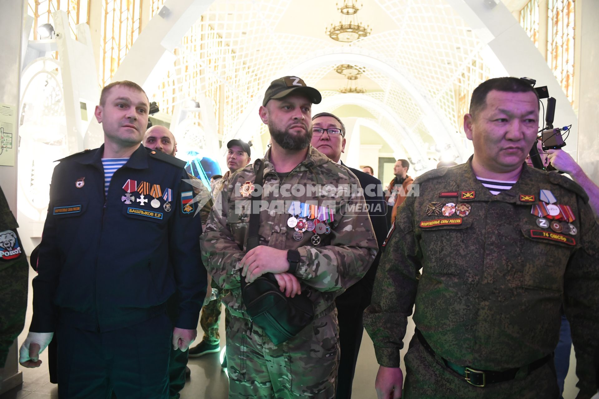 Международная выставка-форум `Россия`. Экскурсия для ветеранов СВО