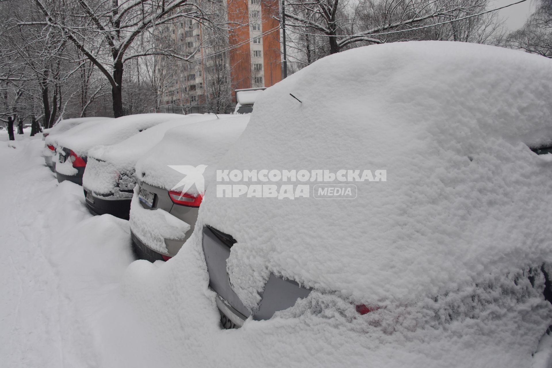 Последствия снегопада в Москве