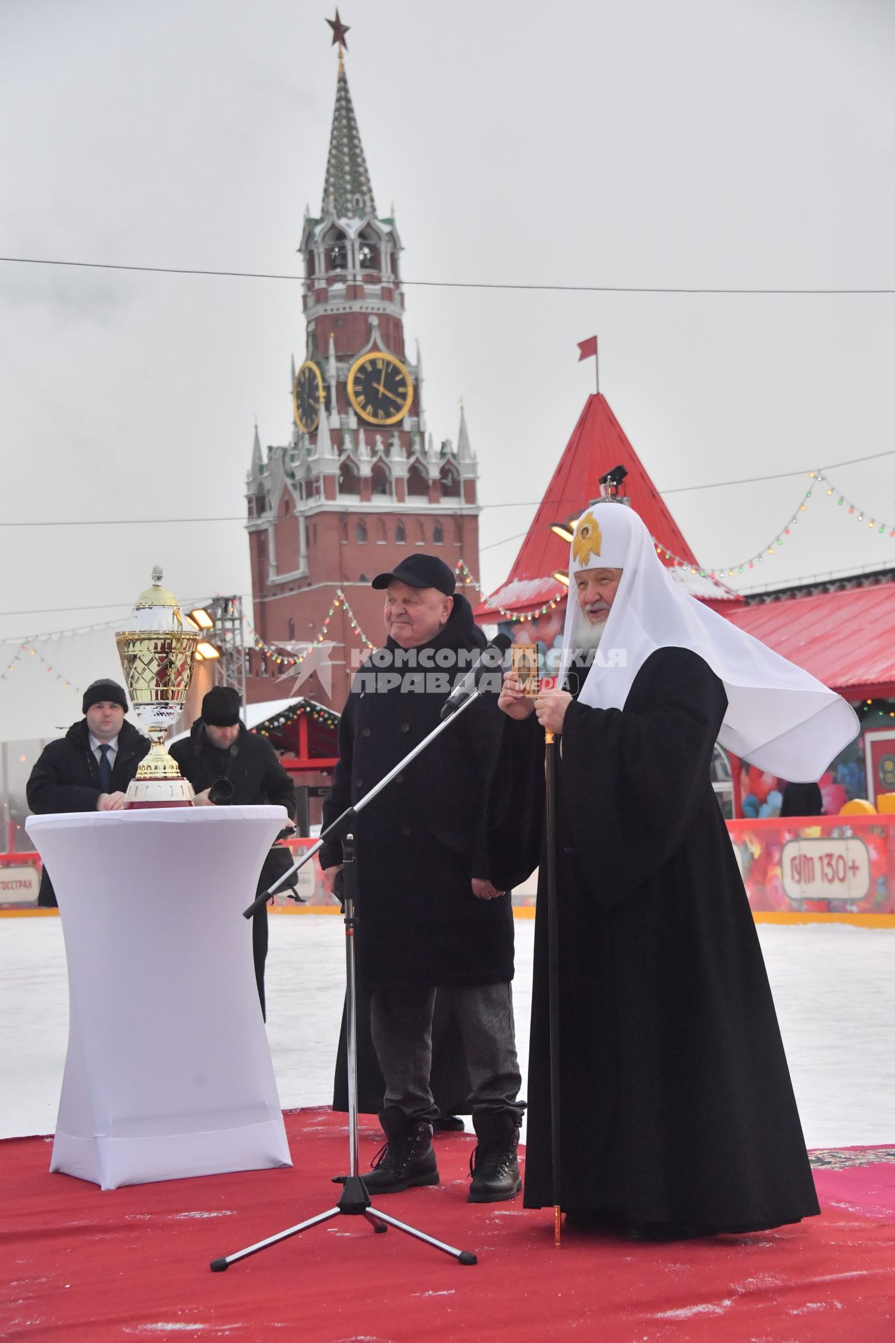 Открытие турнира Кубка патриарха по хоккею с мячом на Красной площади