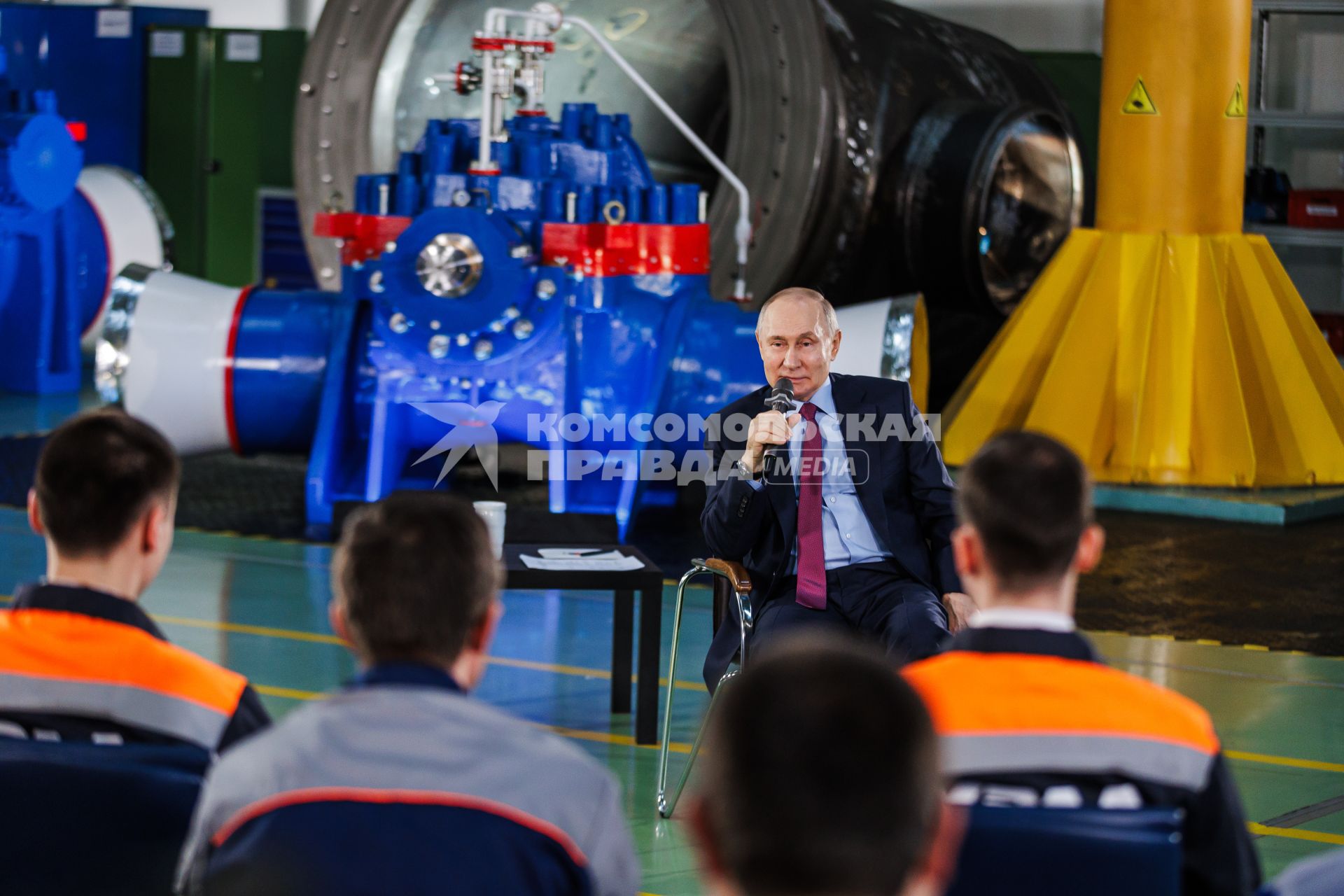 Рабочая поездка президента РФ В. Путина в Челябинск