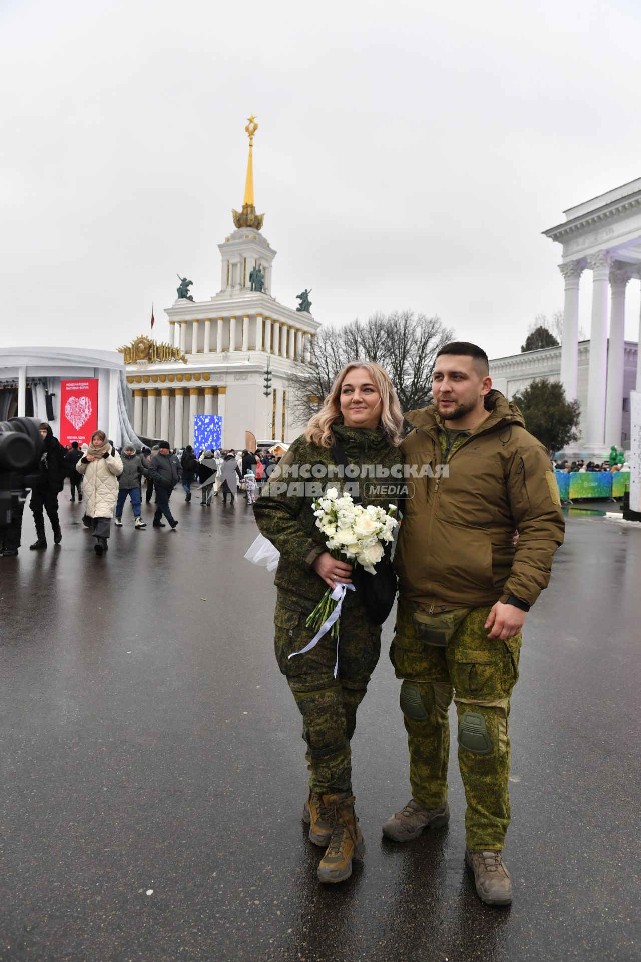 Торжественная свадебная церемония участников СВО к годовщине начала специальной военной операции