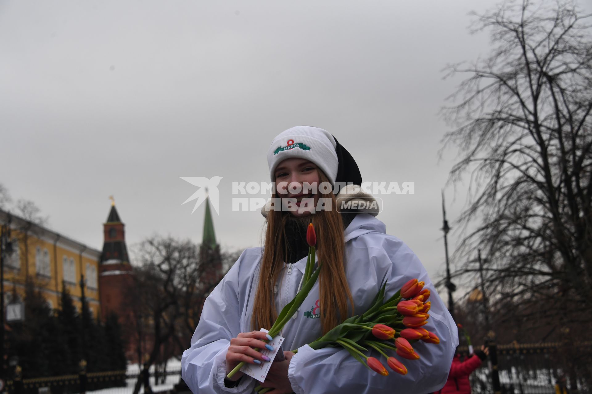 Поздравление женщин с праздником 8 марта в Москве