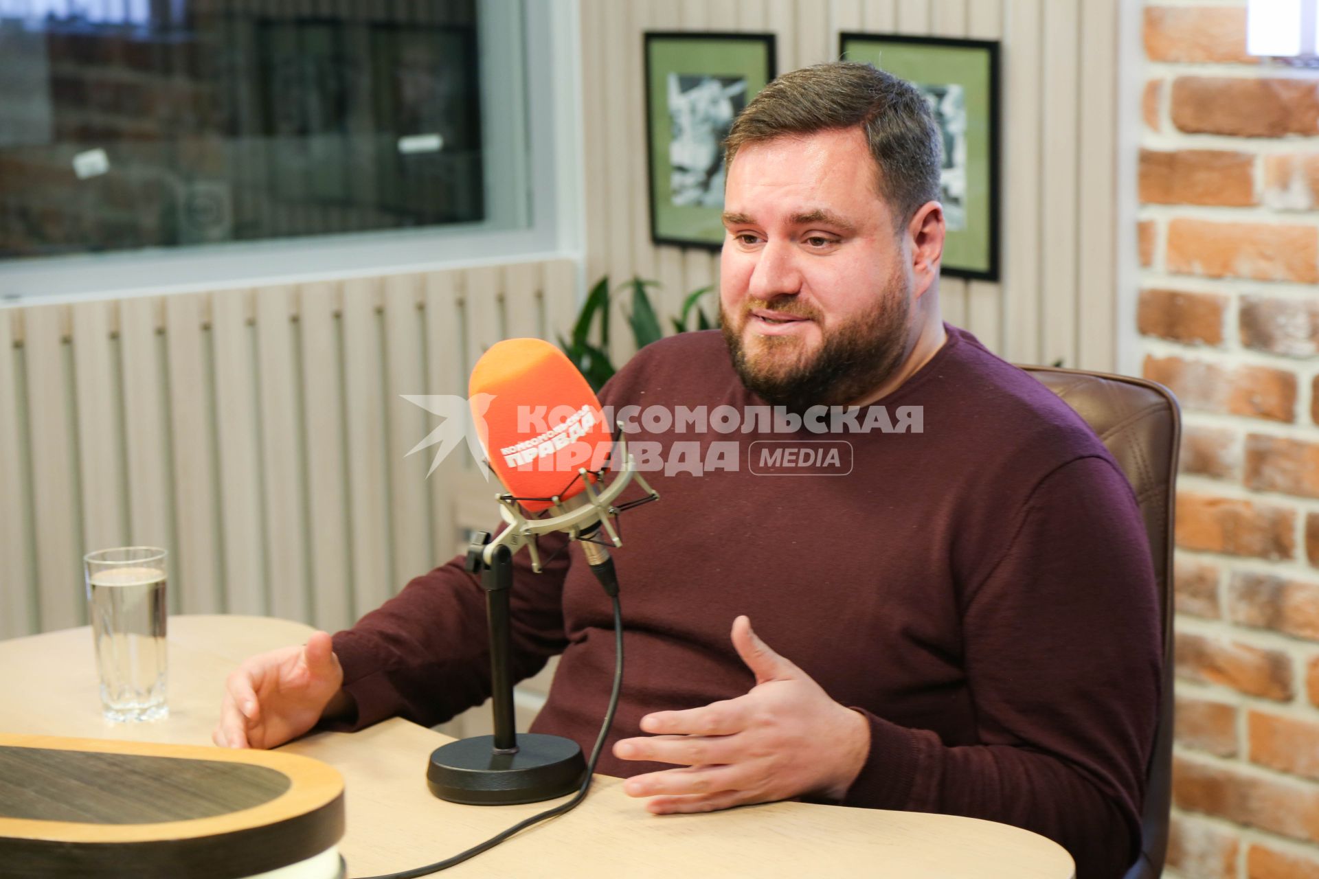 Микаэль Бадалян на радиостанции `Комсомольская правда`