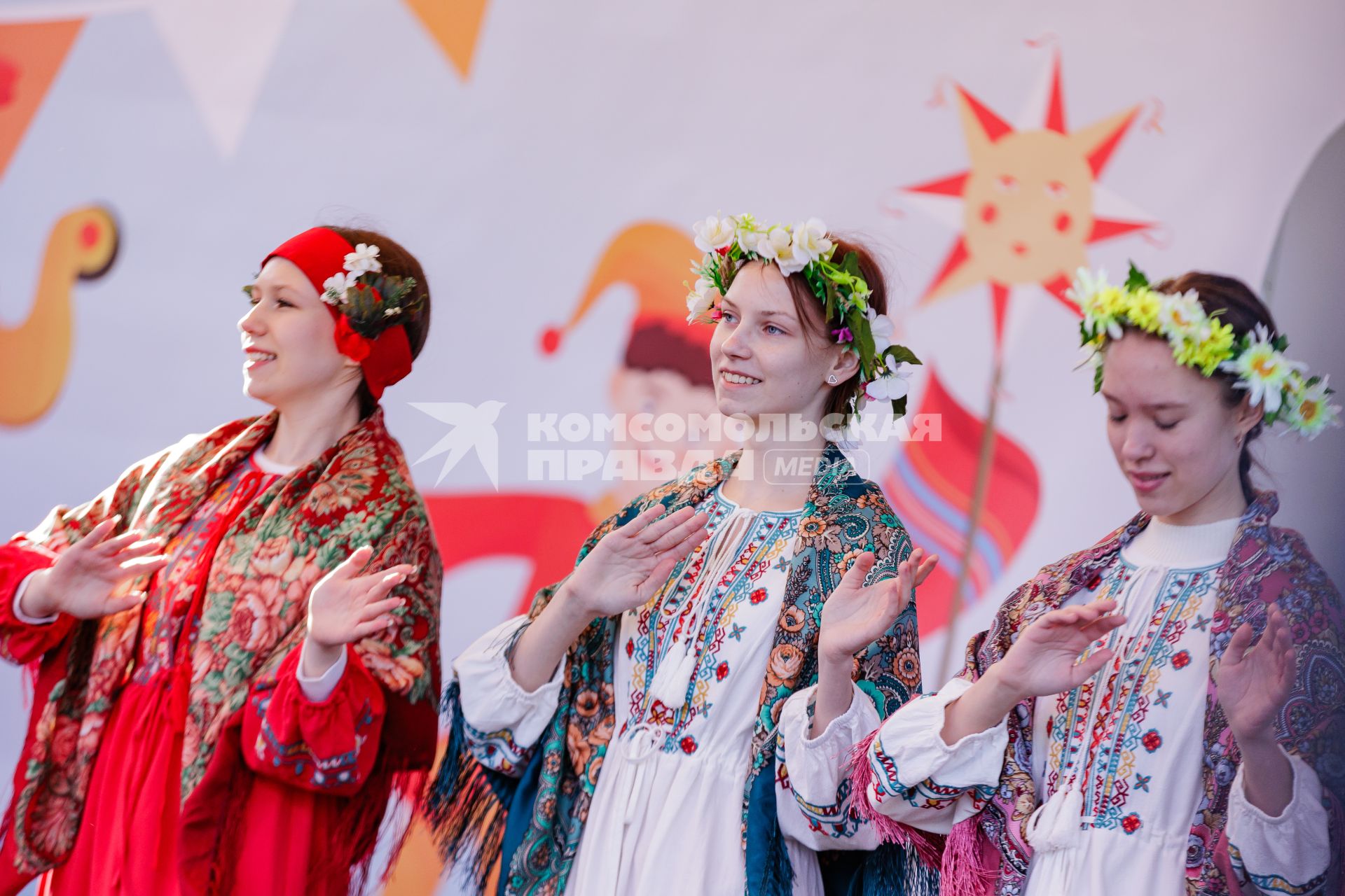 Празднование Масленицы в Челябинске