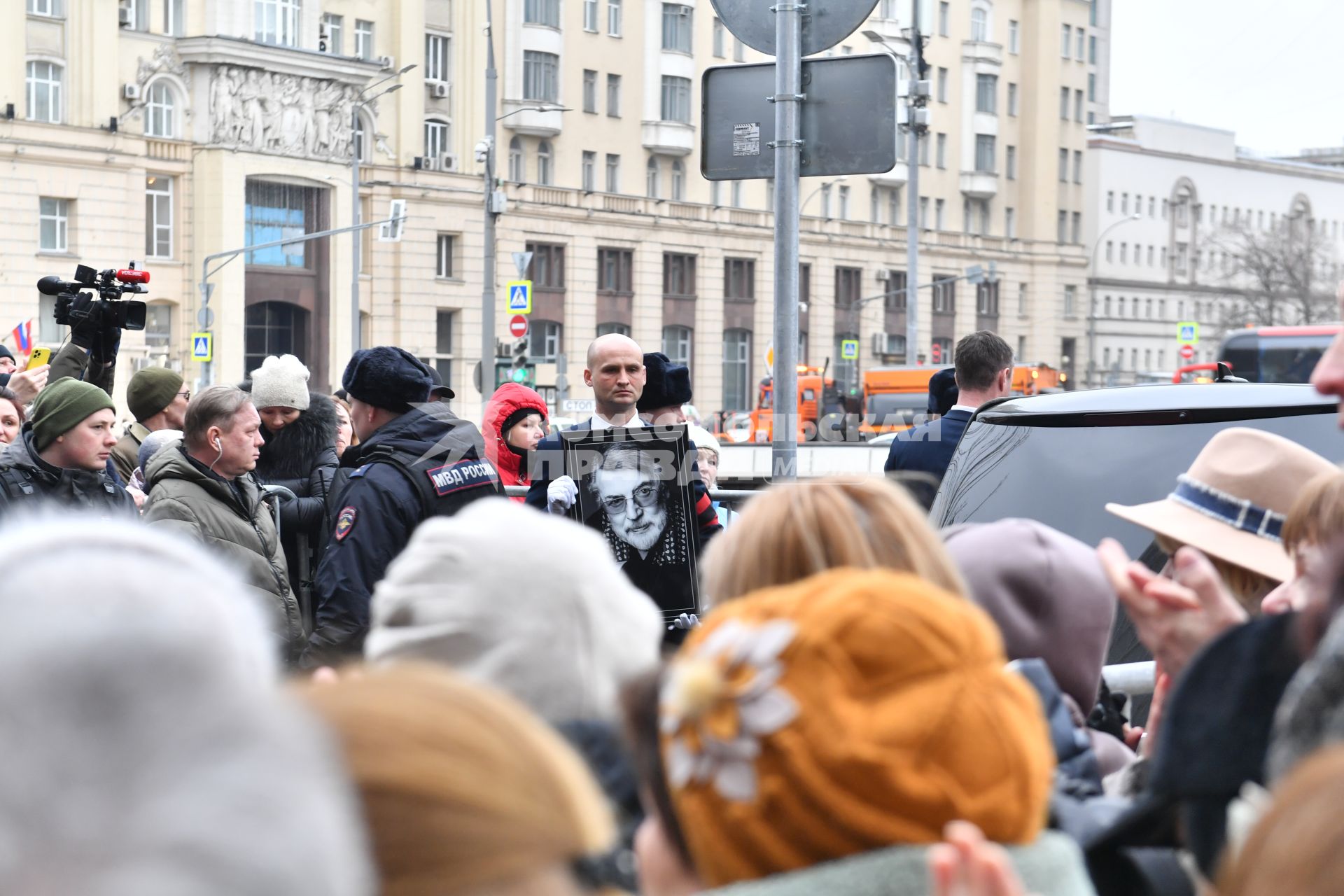 Прощание с Александром Ширвиндтом в Театре Сатиры