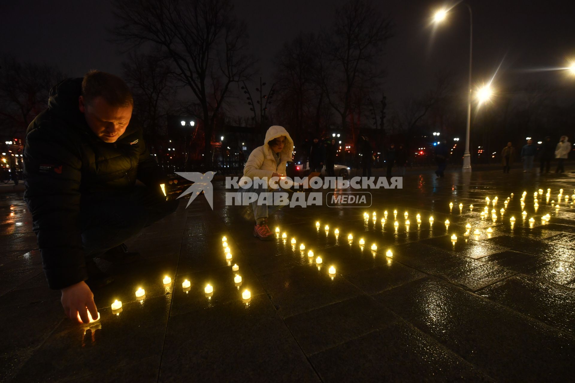 Акция ` Свеча памяти  ` в Москве