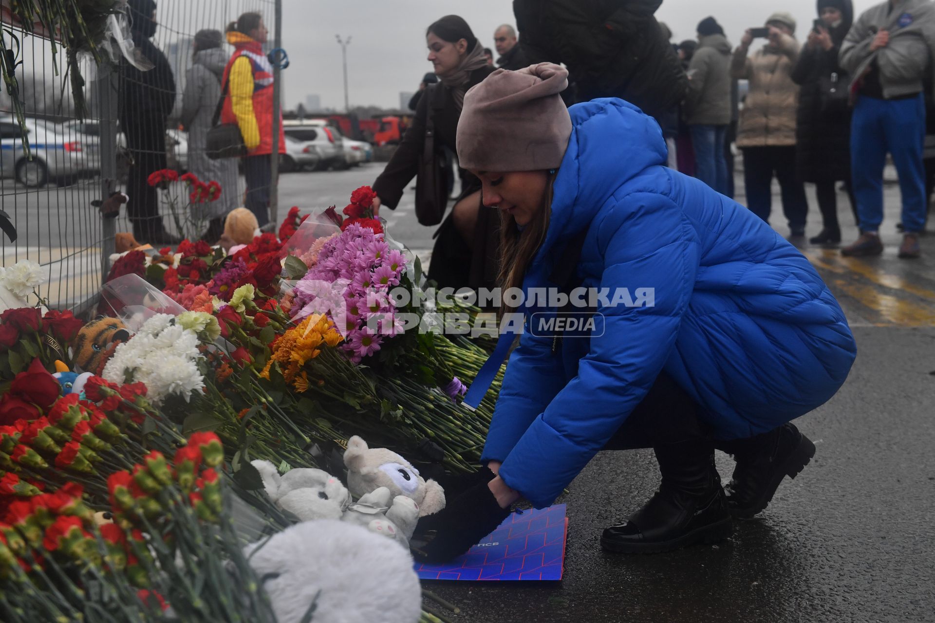 Акция памяти жертв теракта в подмосковном \"Крокус Сити Холле\"