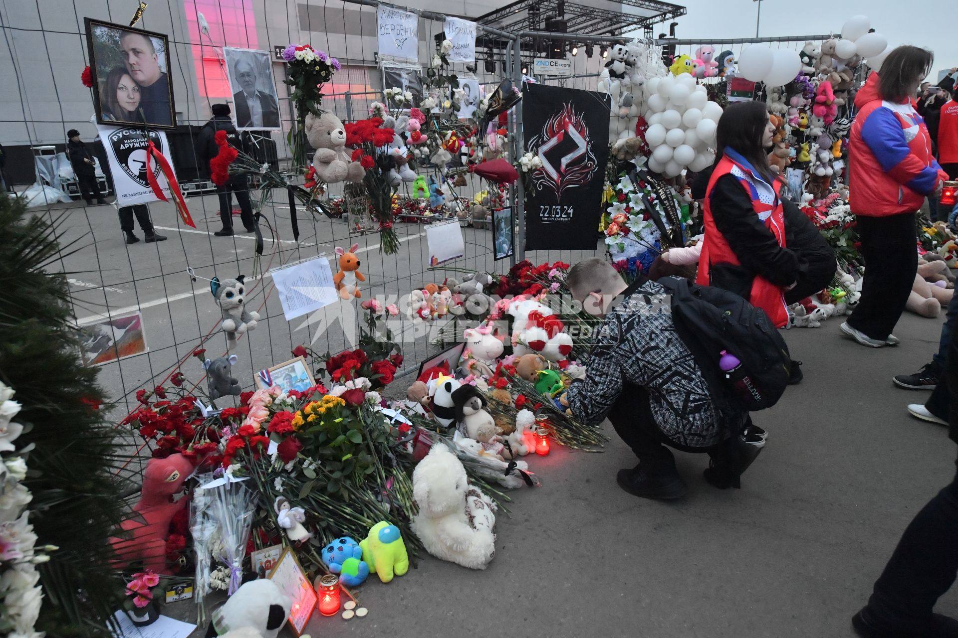 Девять дней со дня теракта в Крокус Сити Холл\"