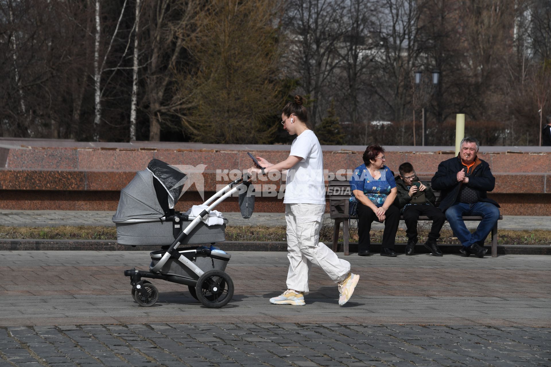 Теплая погода в Москве