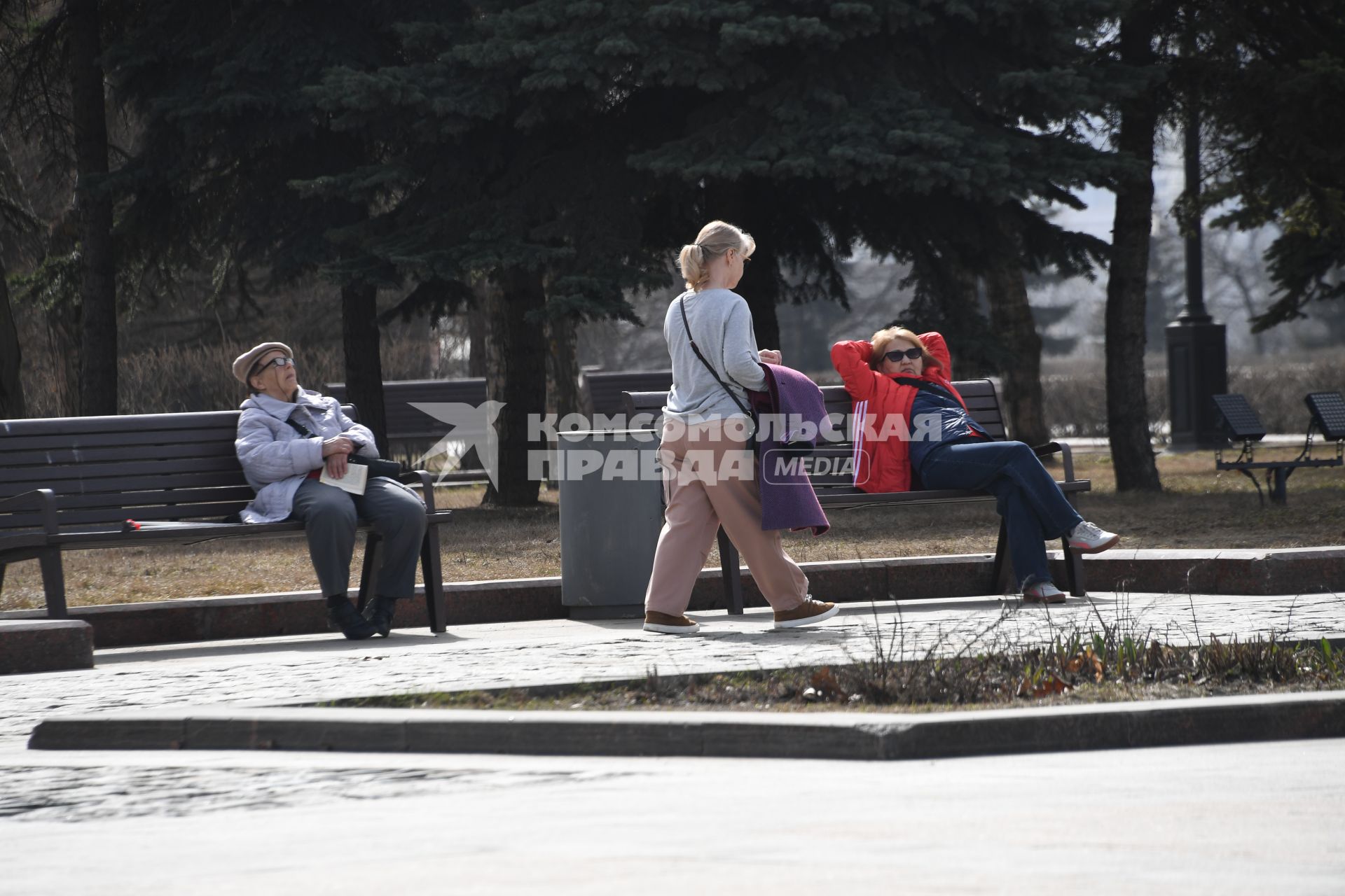 Теплая погода в Москве