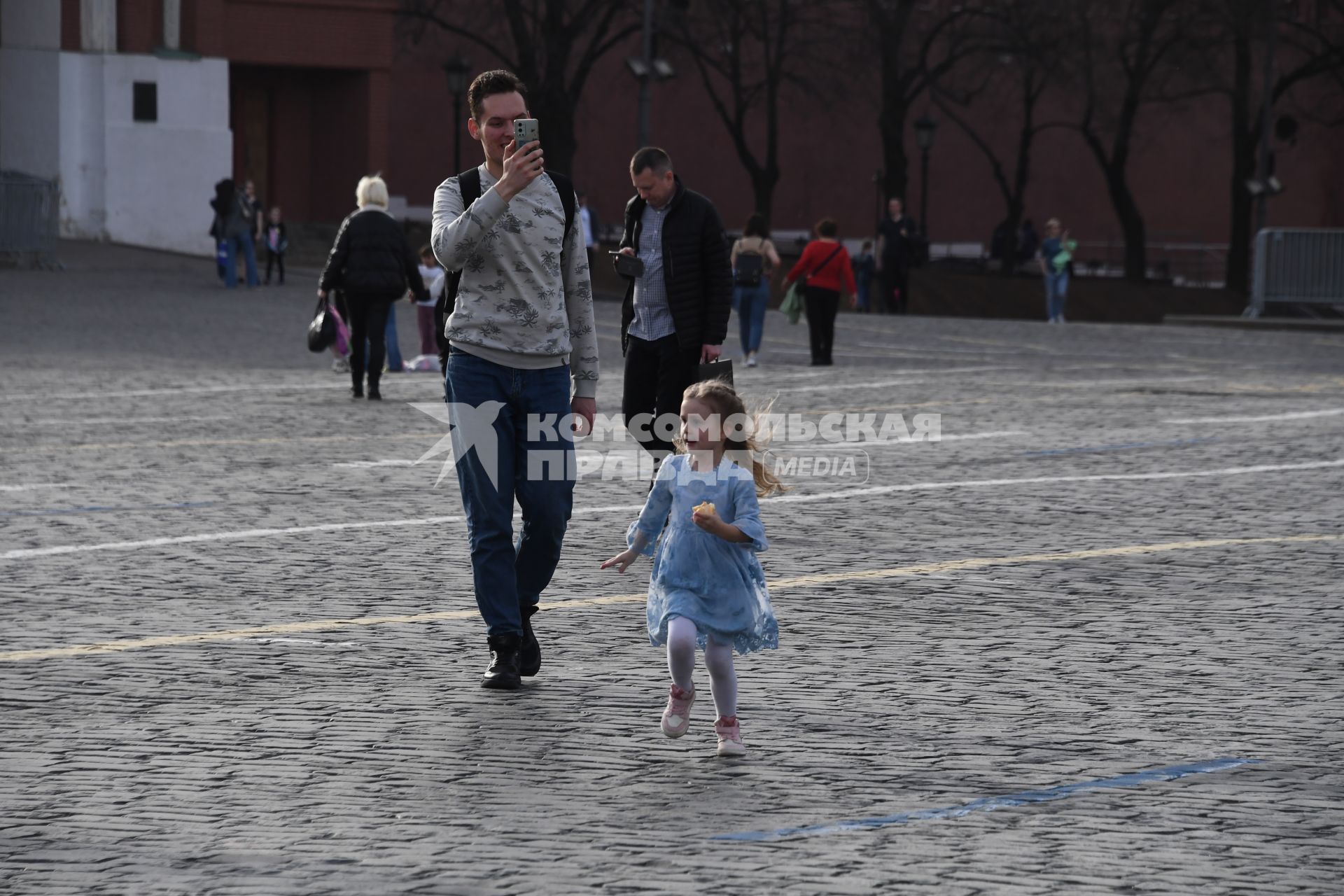 Теплая погода в Москве