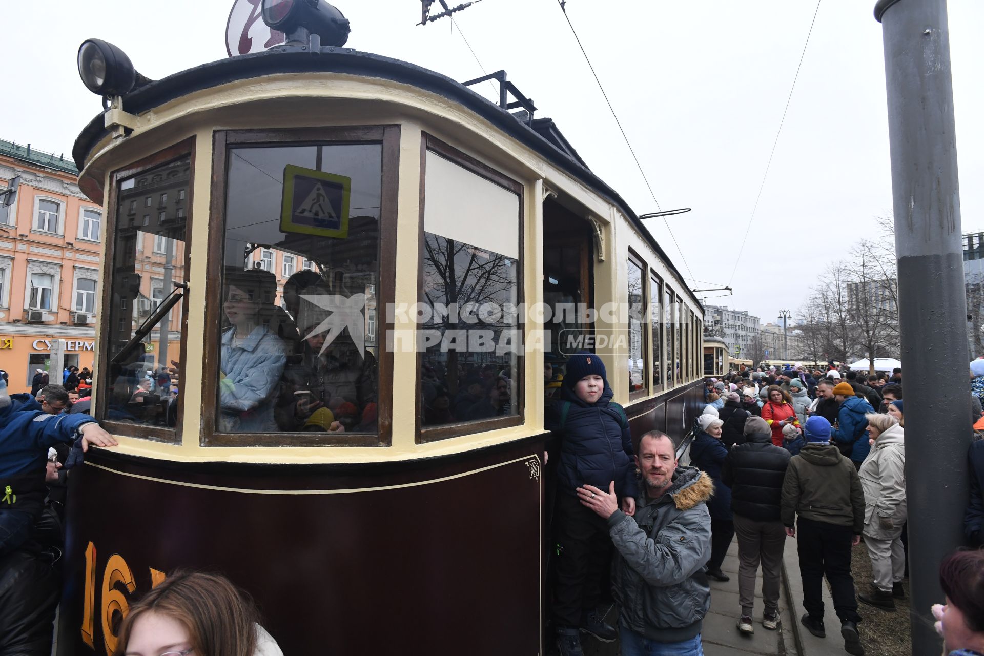 Парад ретротрамваев в Москве