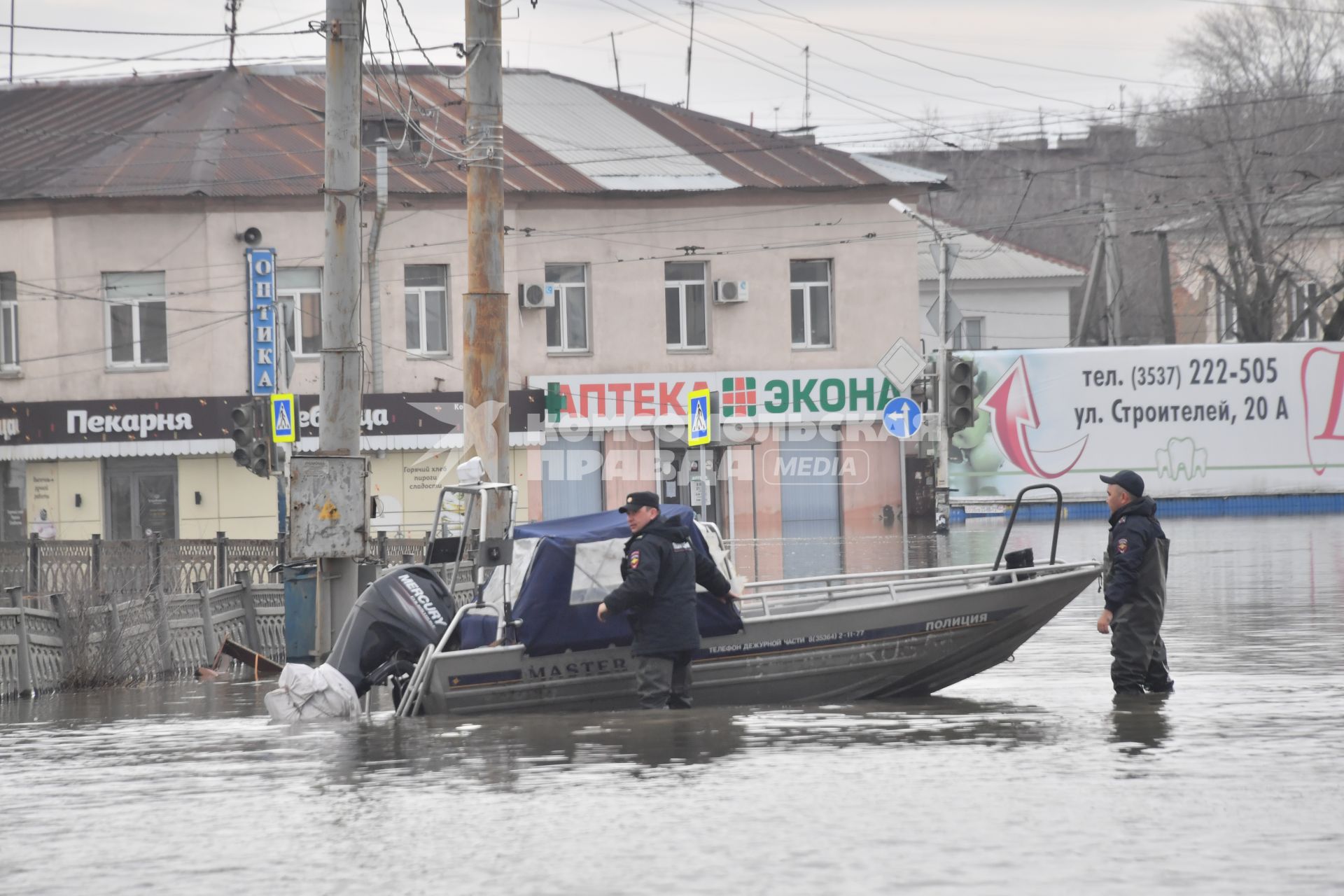 Последствия прорыва дамбы в Орске