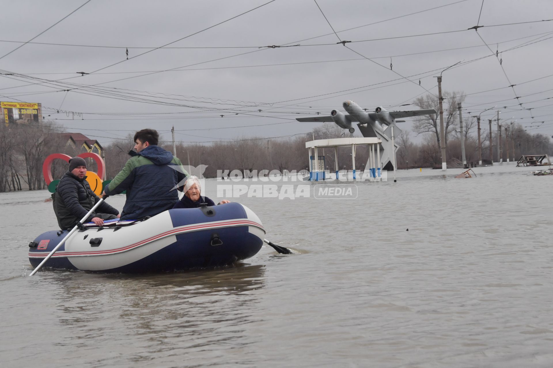 Последствия прорыва дамбы в Орске