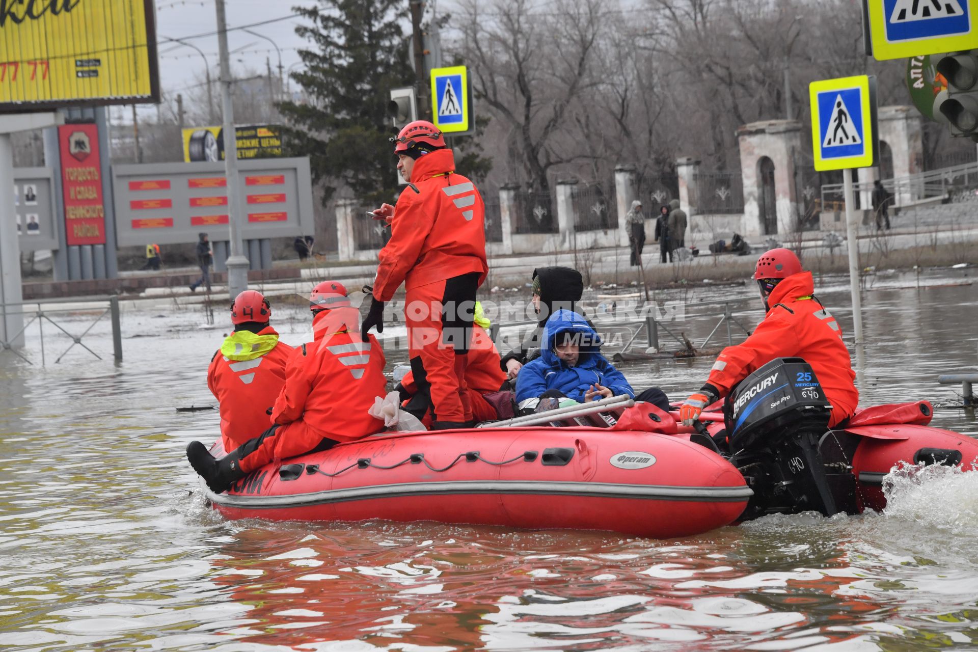 Последствия прорыва дамбы в Орске