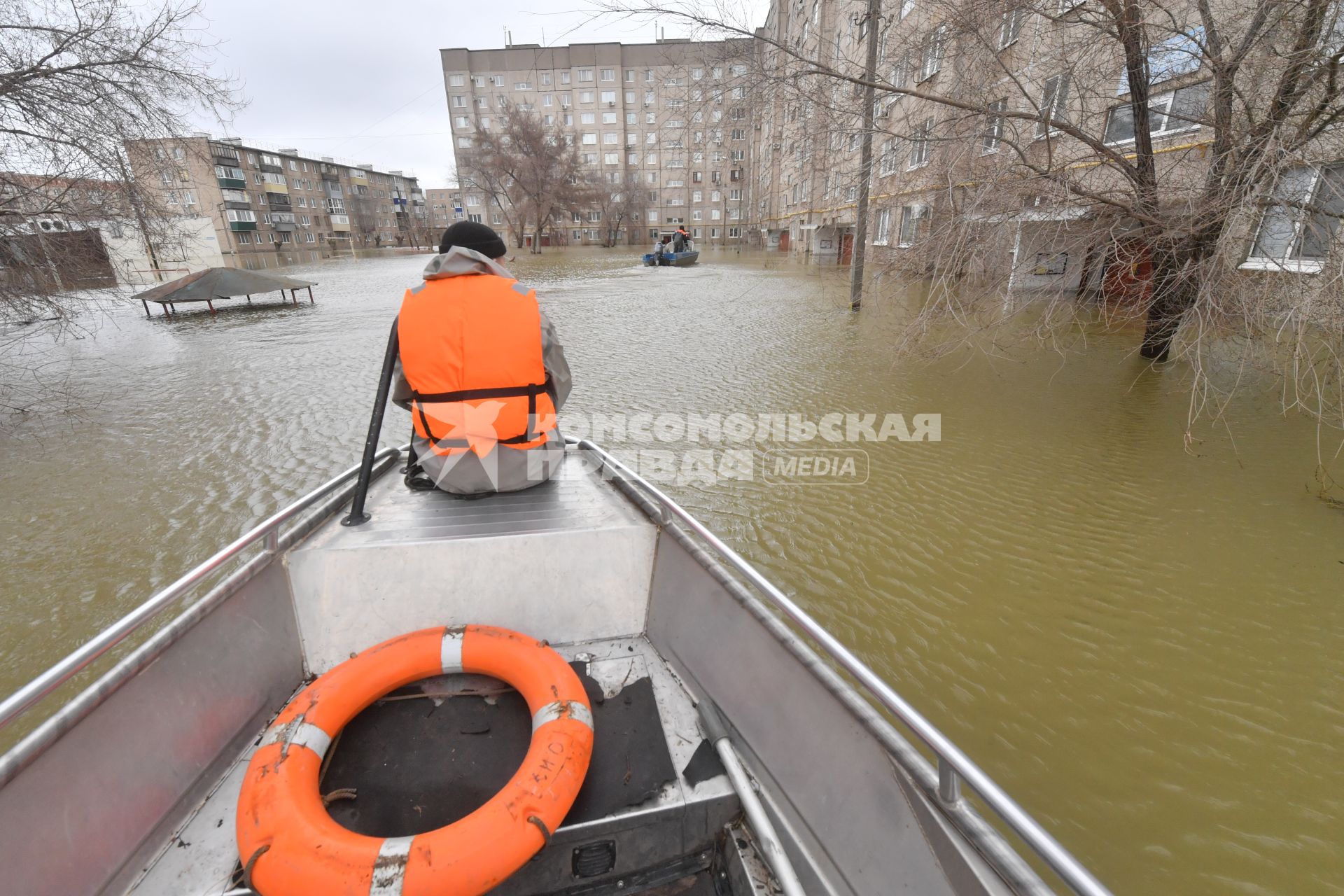 Последствия прорыва дамбы в Орске