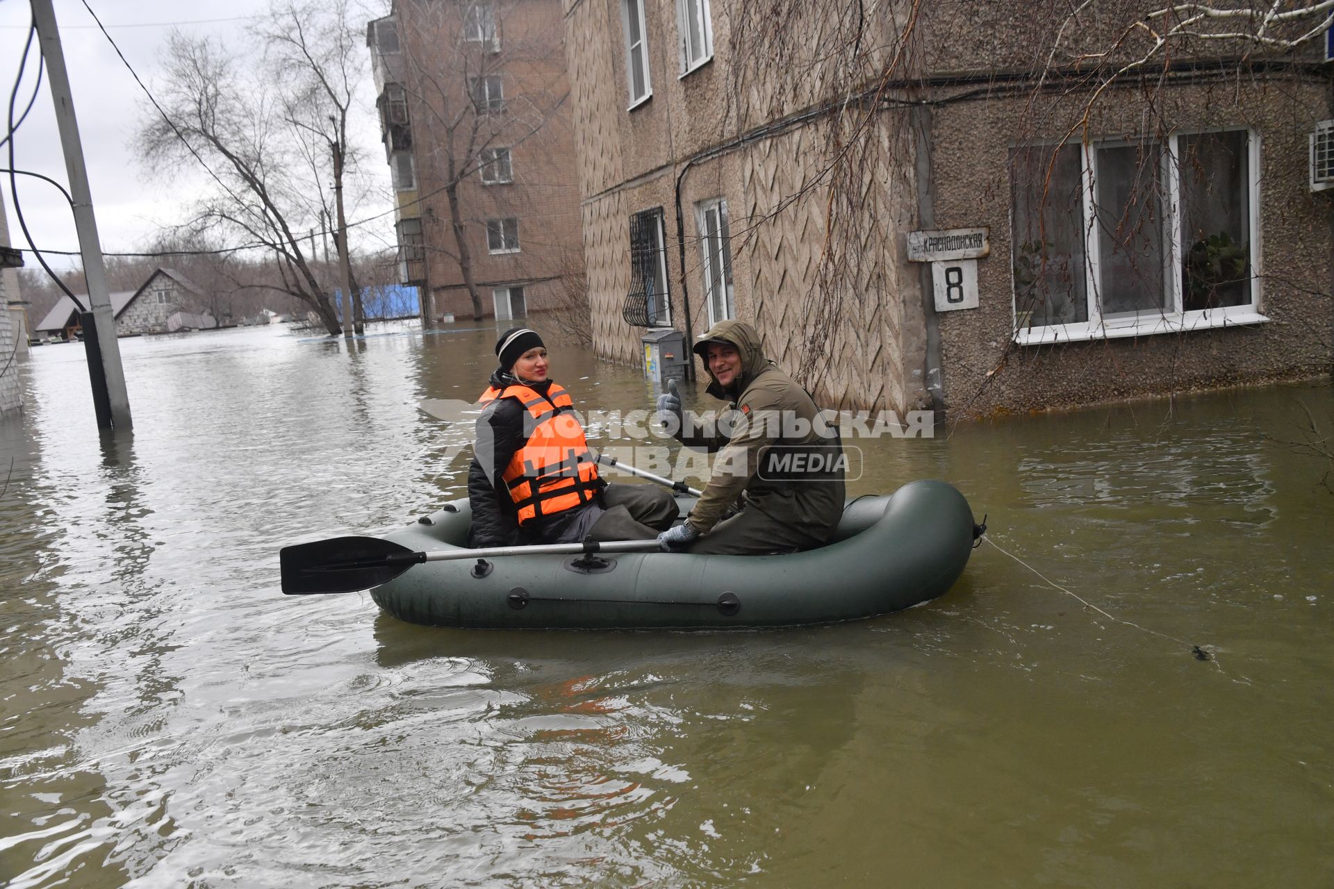 Последствия прорыва дамбы в Орске