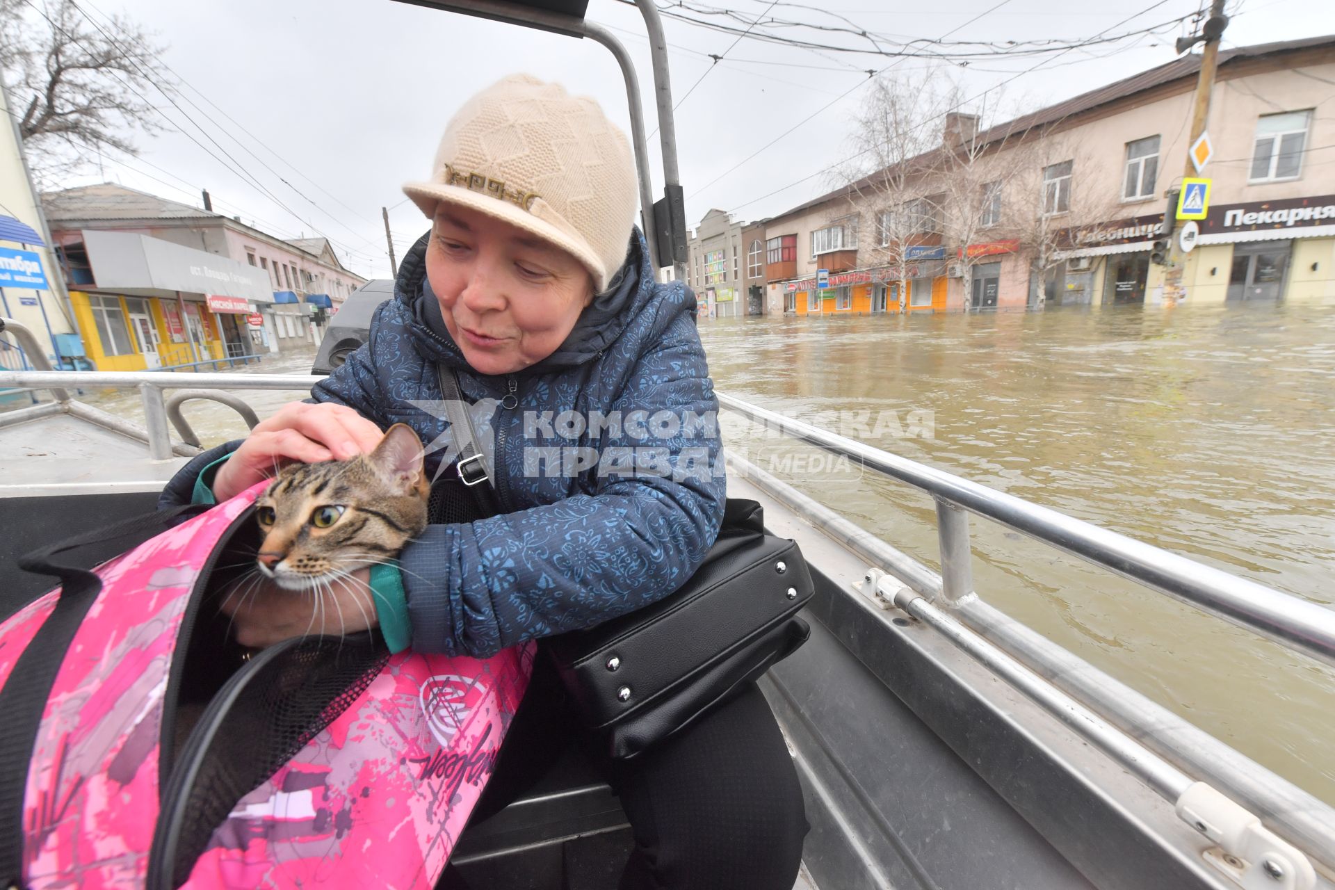 Последствия прорыва дамбы в Орске