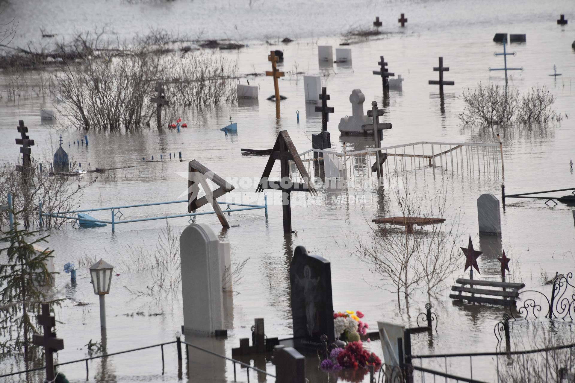 Последствия прорыва дамбы в Орске