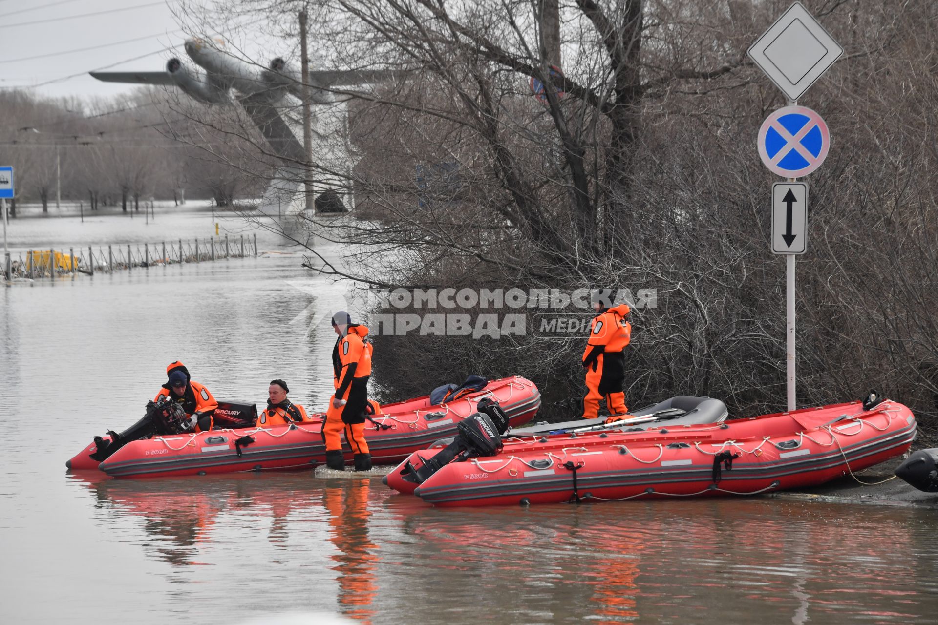 Последствия прорыва дамбы в Орске