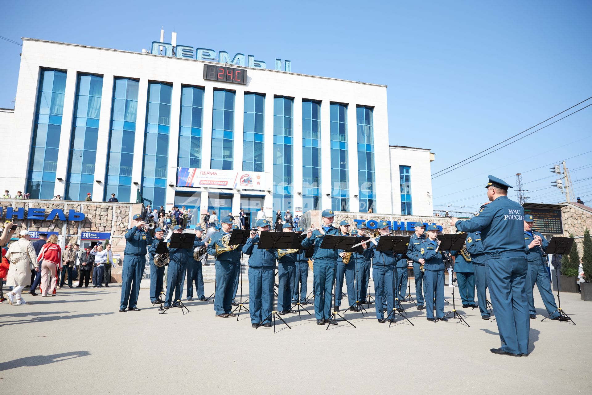 Тематический поезд Минобороны РФ \"Сила в правде\" в Перми