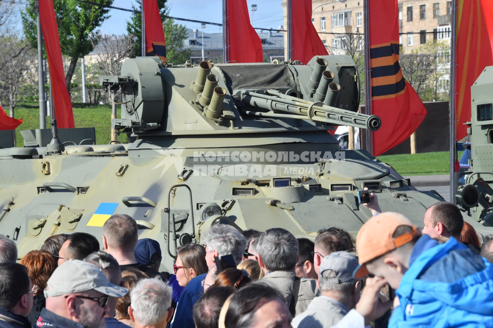 Выставка трофейной техники на Поклонной горе в Москве