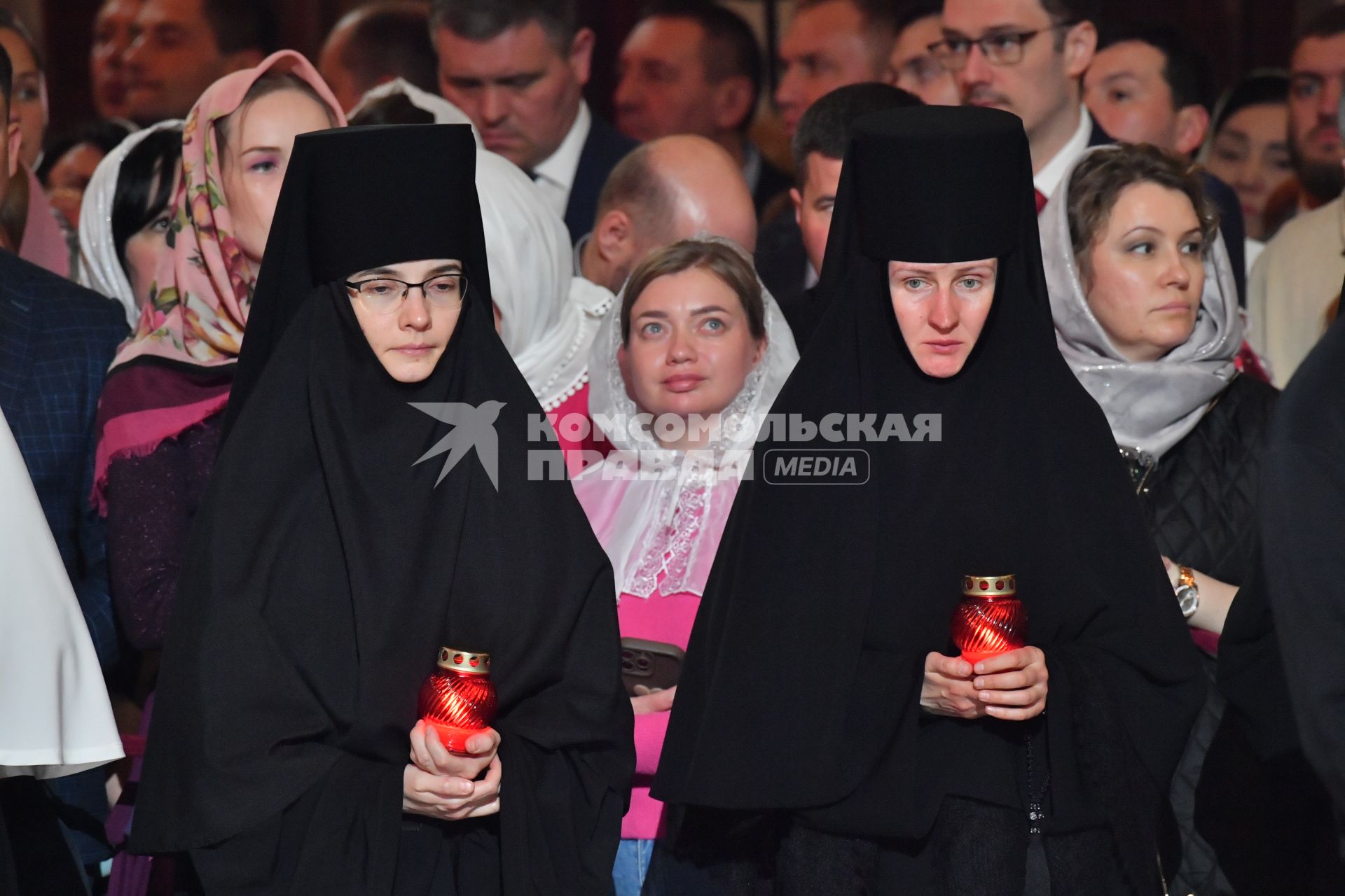 Ночное Пасхальное богослужение в Храме Христа Спасителя