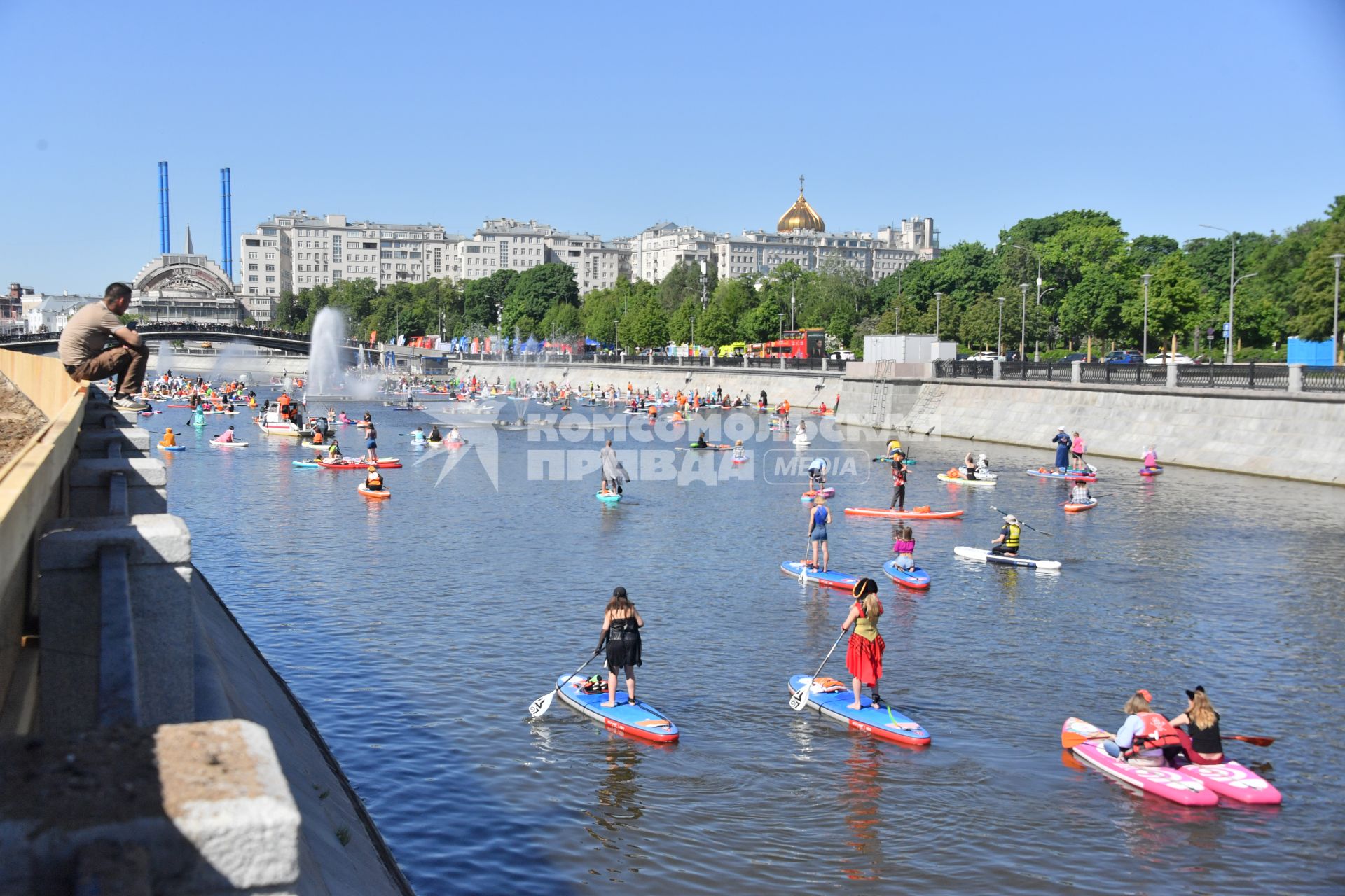 SUP-регата в рамках фестиваля \"Москва - на волне. Рыбная неделя\"