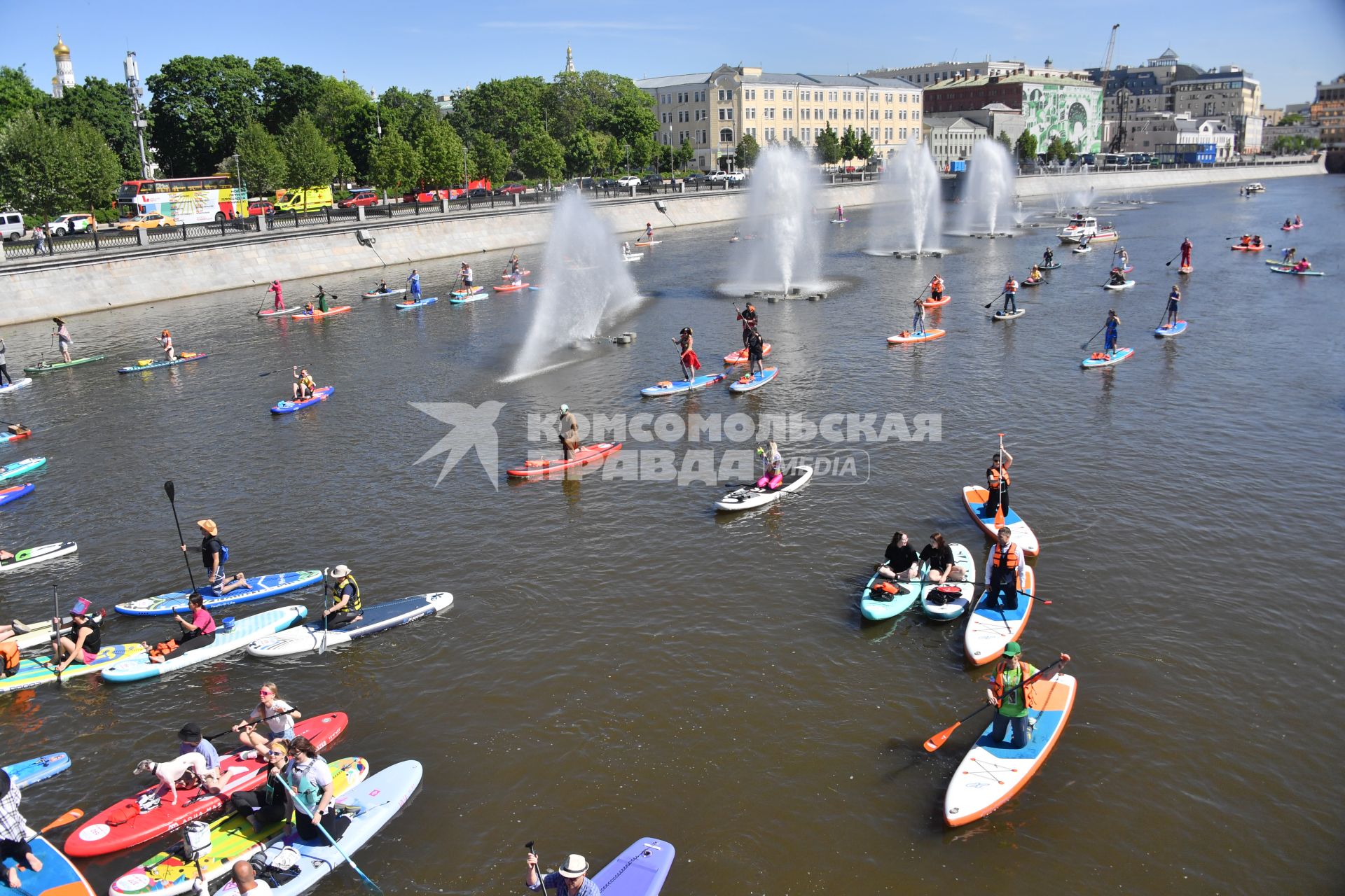 SUP-регата в рамках фестиваля \"Москва - на волне. Рыбная неделя\"