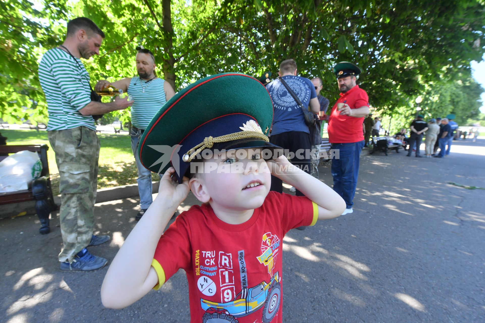 Празднование Дня пограничника в парке Горького