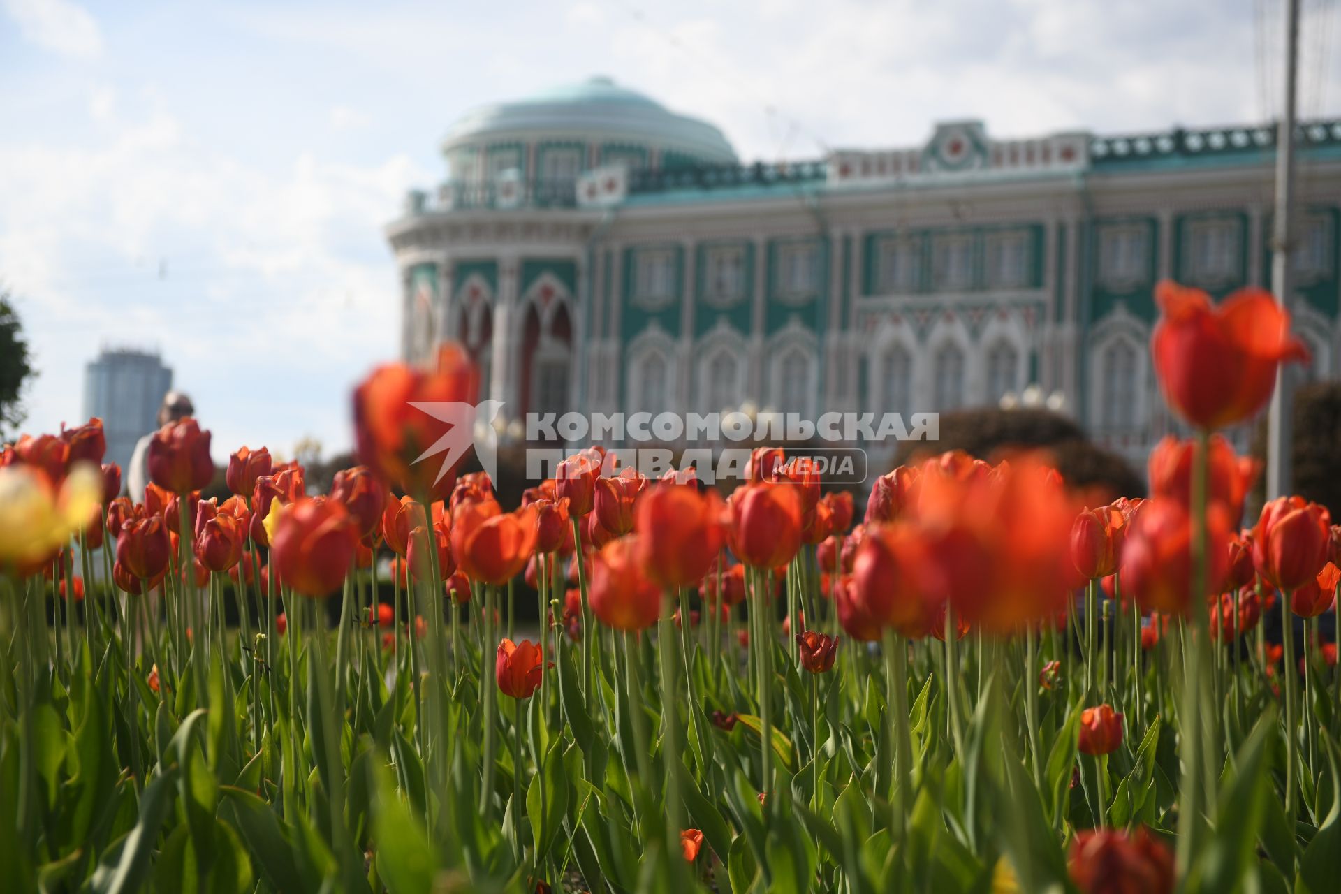 Первые теплые летние дни в Екатеринбурге