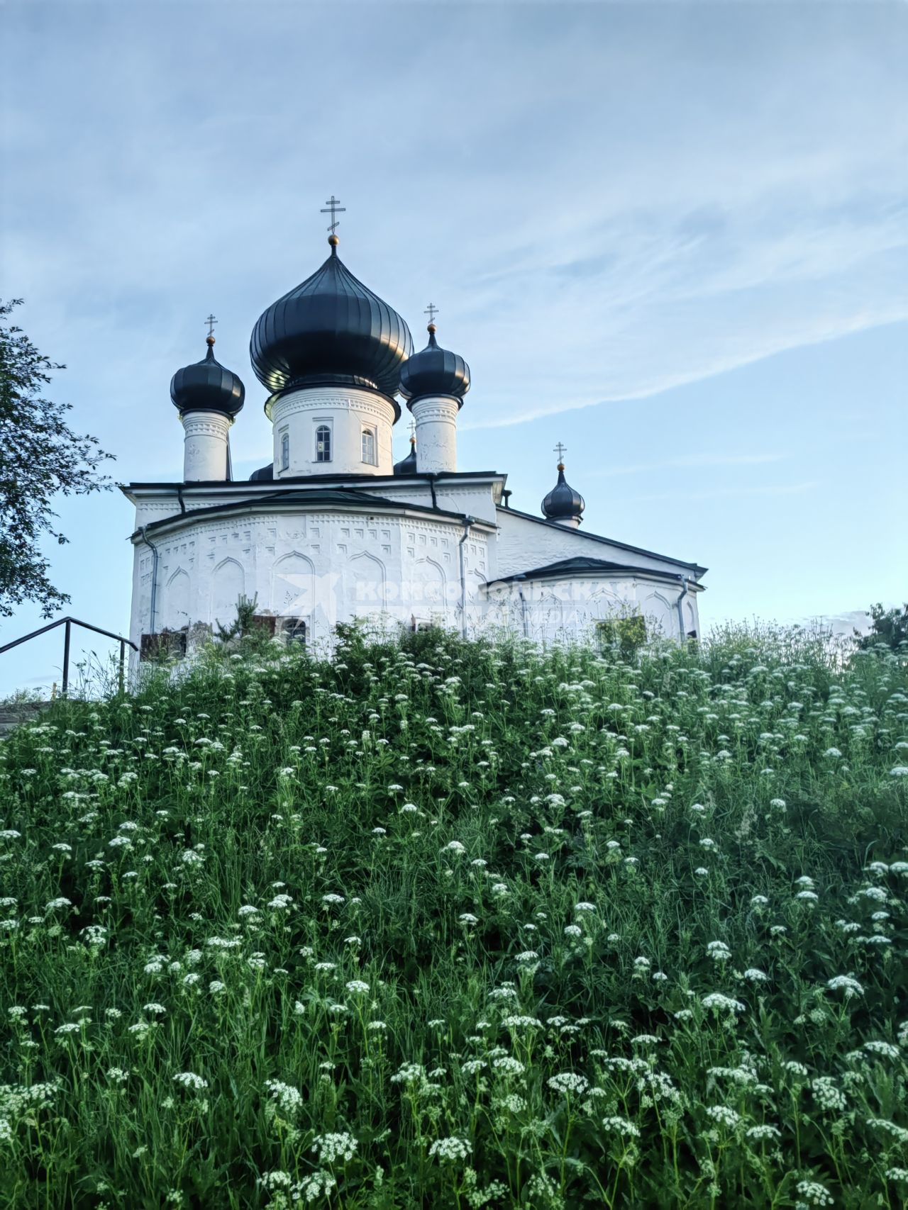 Никольский мужской монастырь в селе Старая Ладога