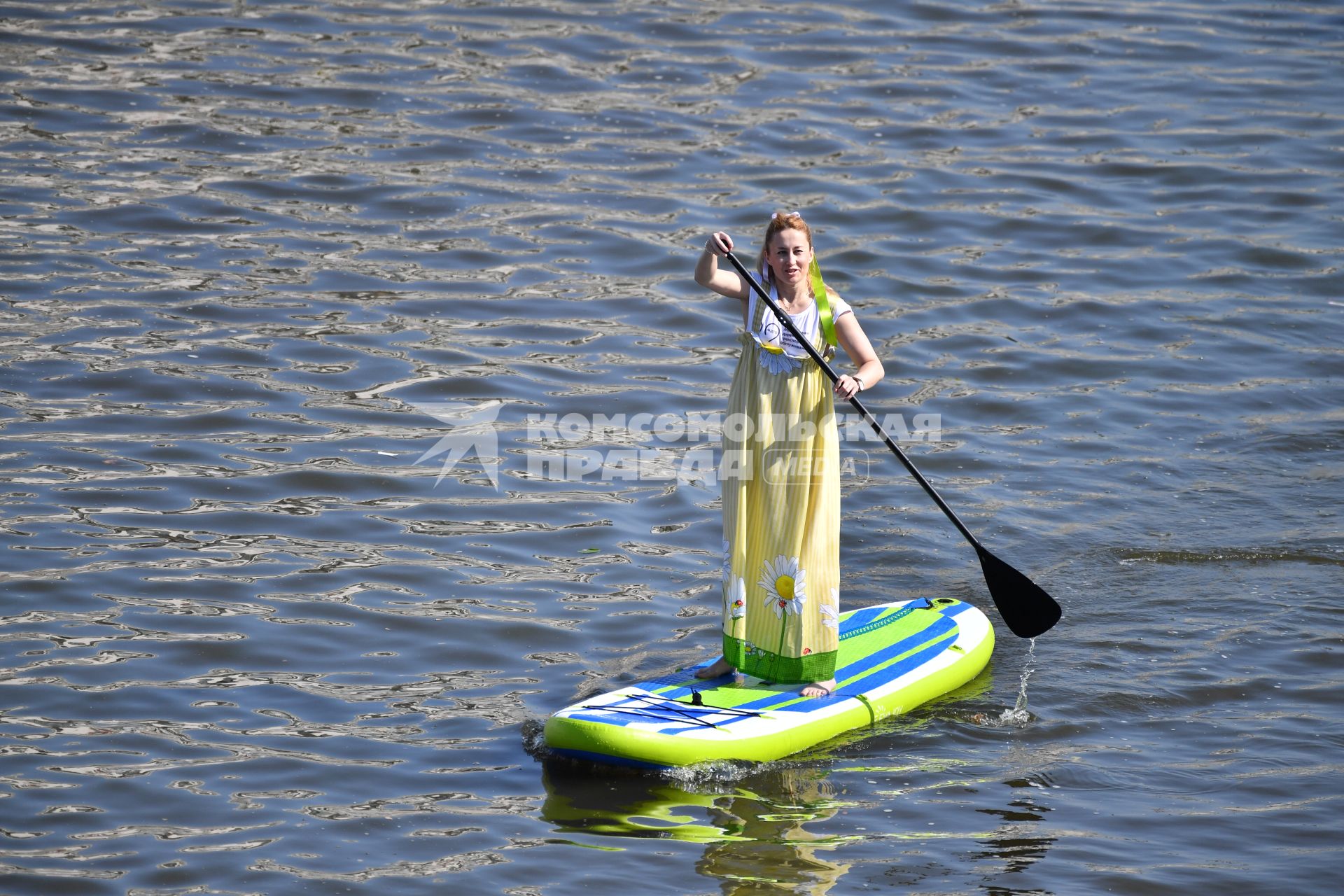 Костюмированный SUP-заплыв в Москве