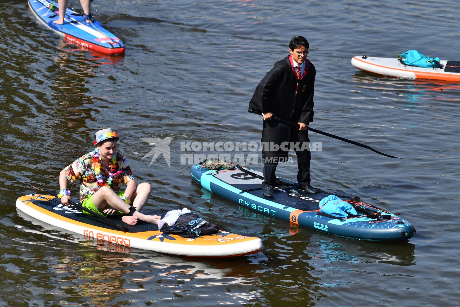 Костюмированный SUP-заплыв в Москве