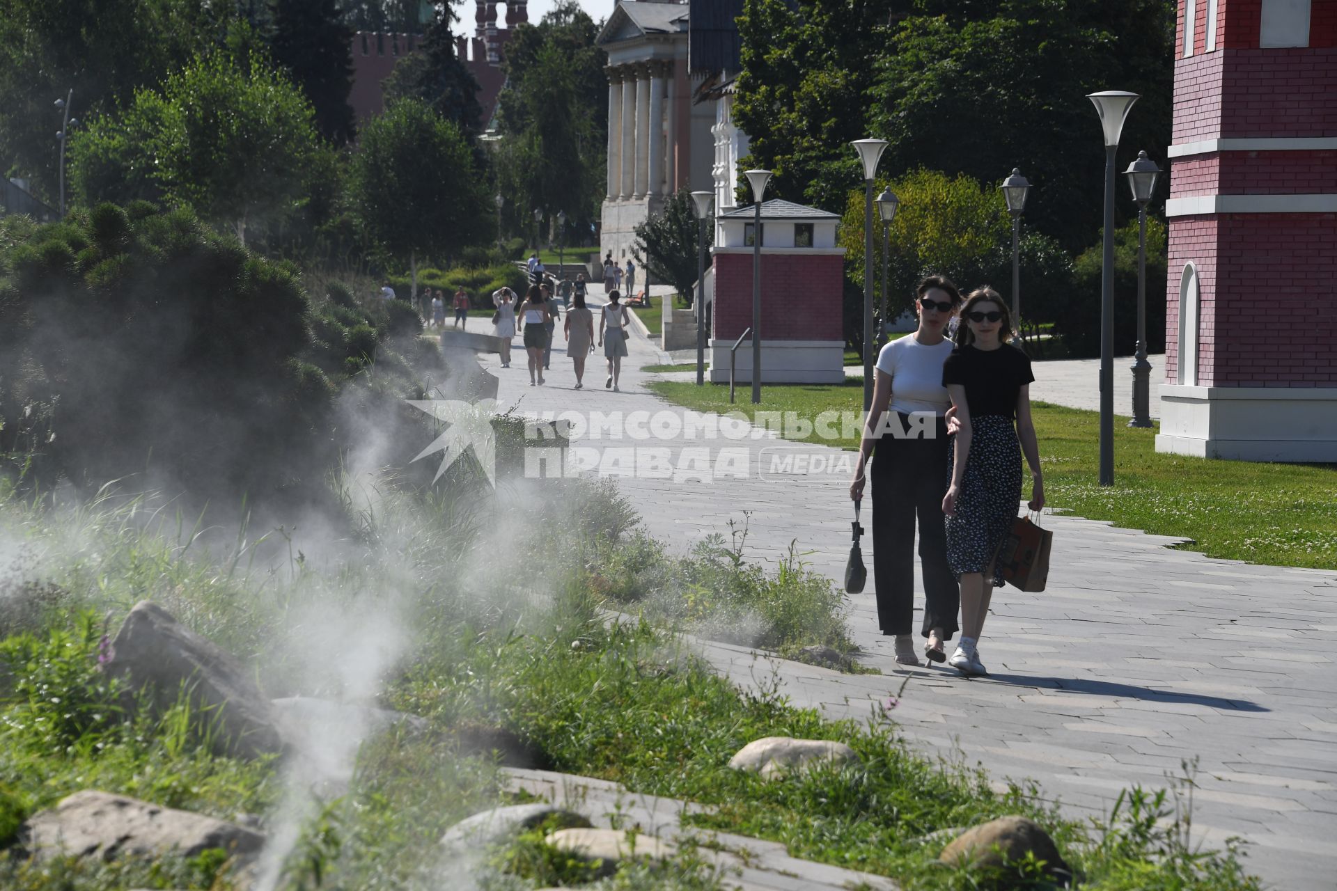 Повседневная жизнь города